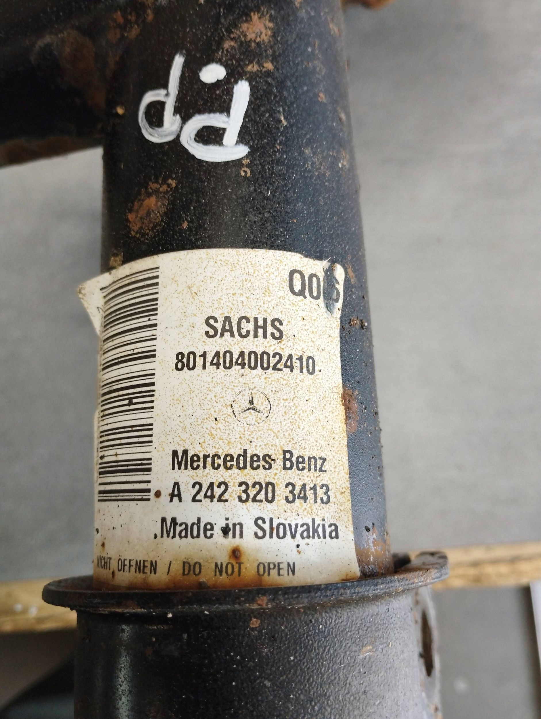 Mercedes B-KLASA W246 W242 shock absorber right front