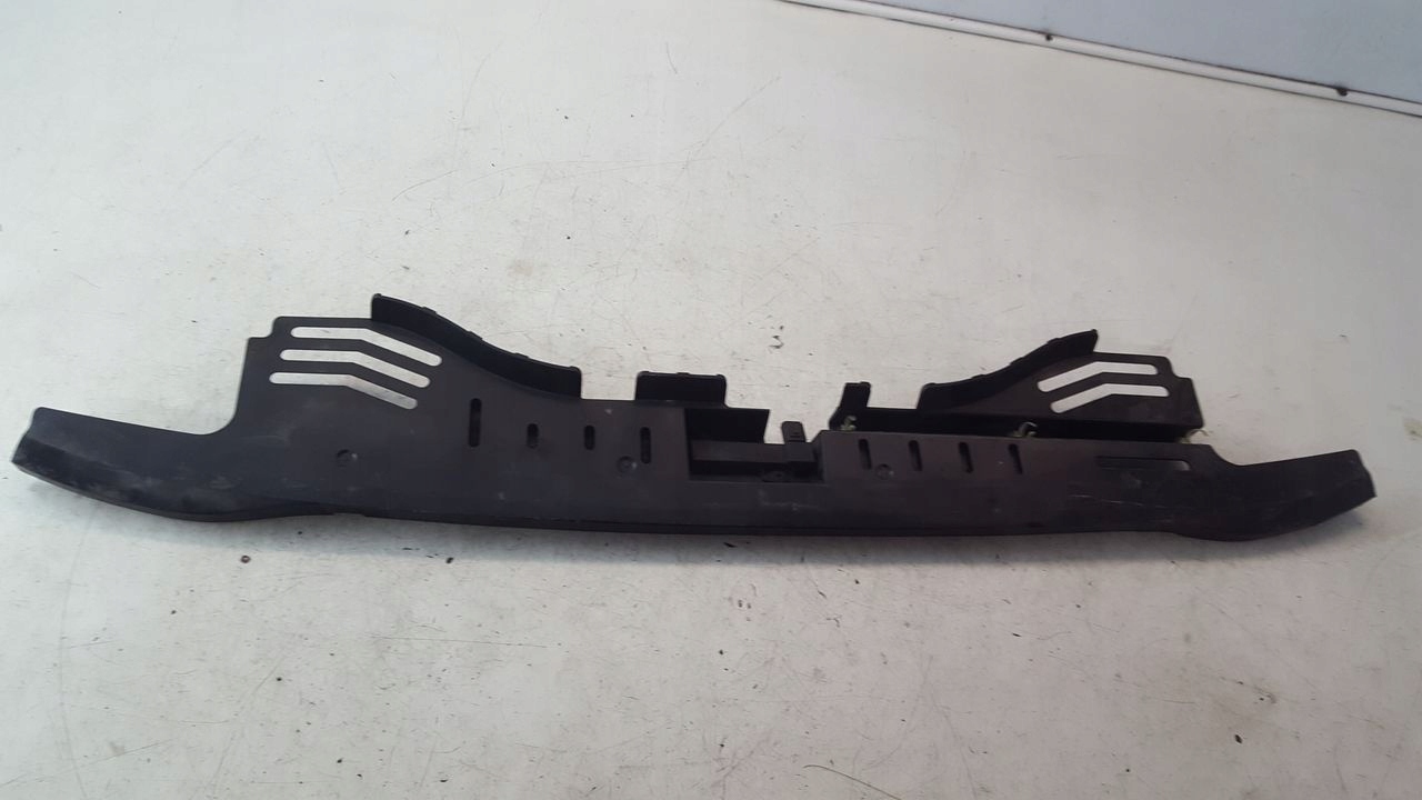 bumper bracket central rear part Ford S-MAX 2,0 TDCI