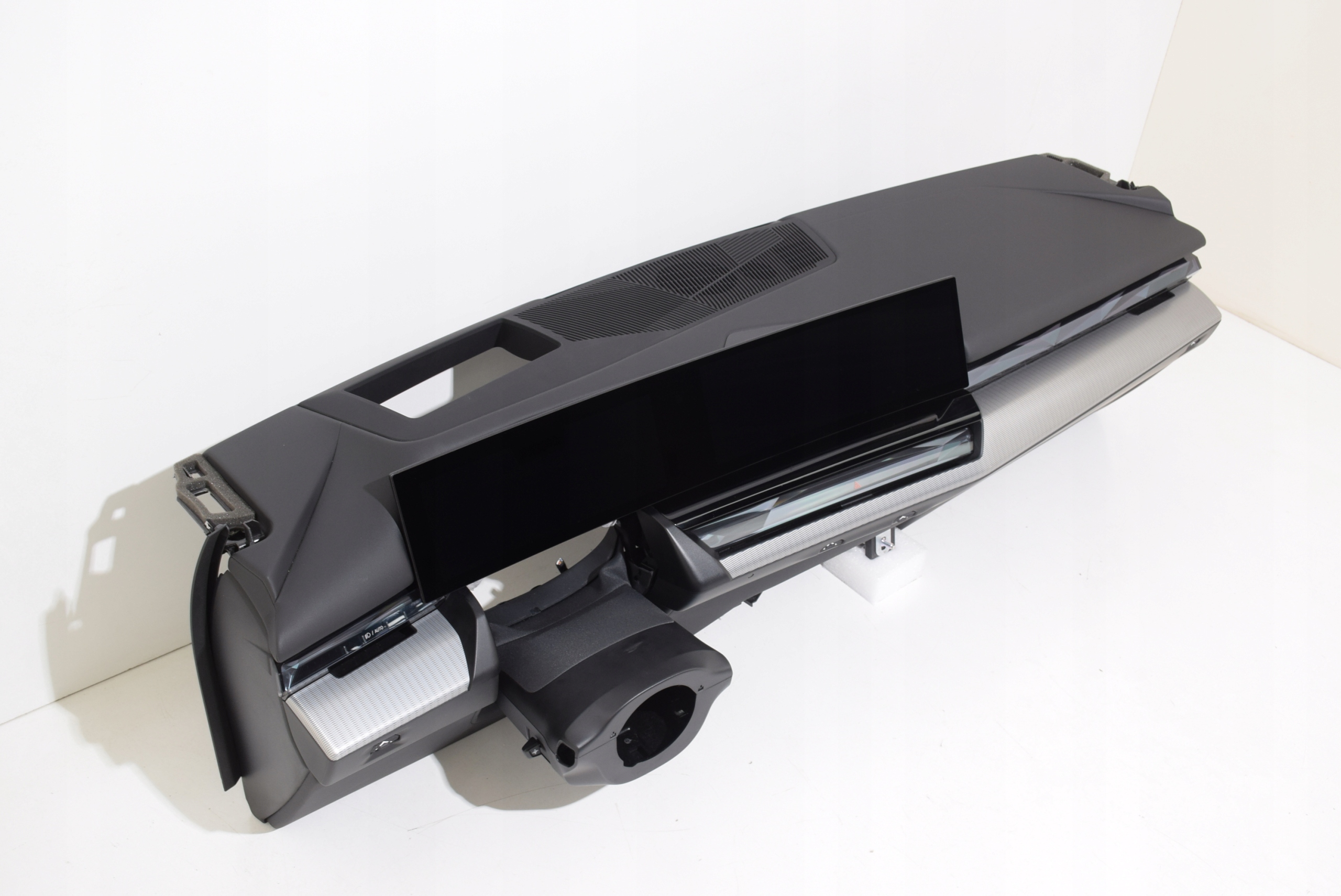 BMW 5 G60 G61 Deska rozdzielcza Konsola Kokpit Czarna Veganza