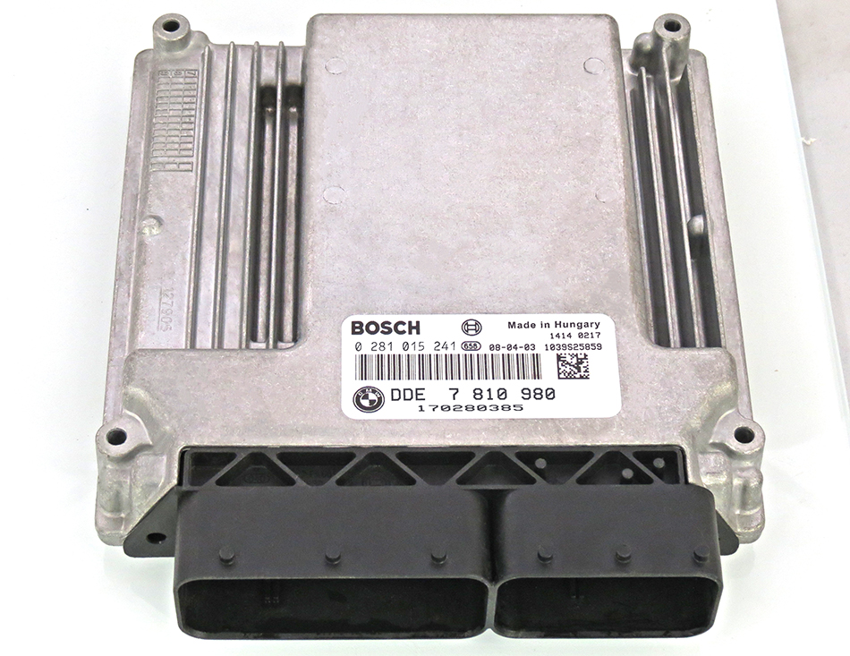 ECU E90 E60 E71 X6 3.0 D DDE7810980 0281015241