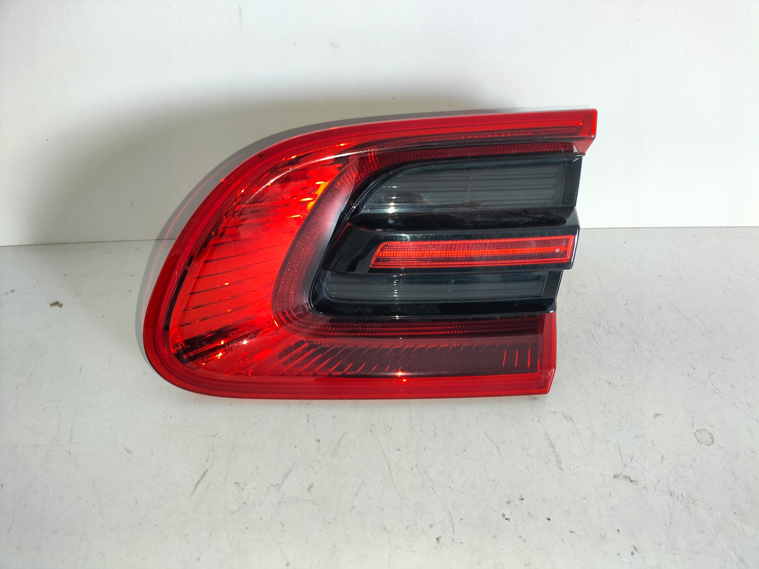 light rear rear part right PORSCHE MACAN 13- LED USA