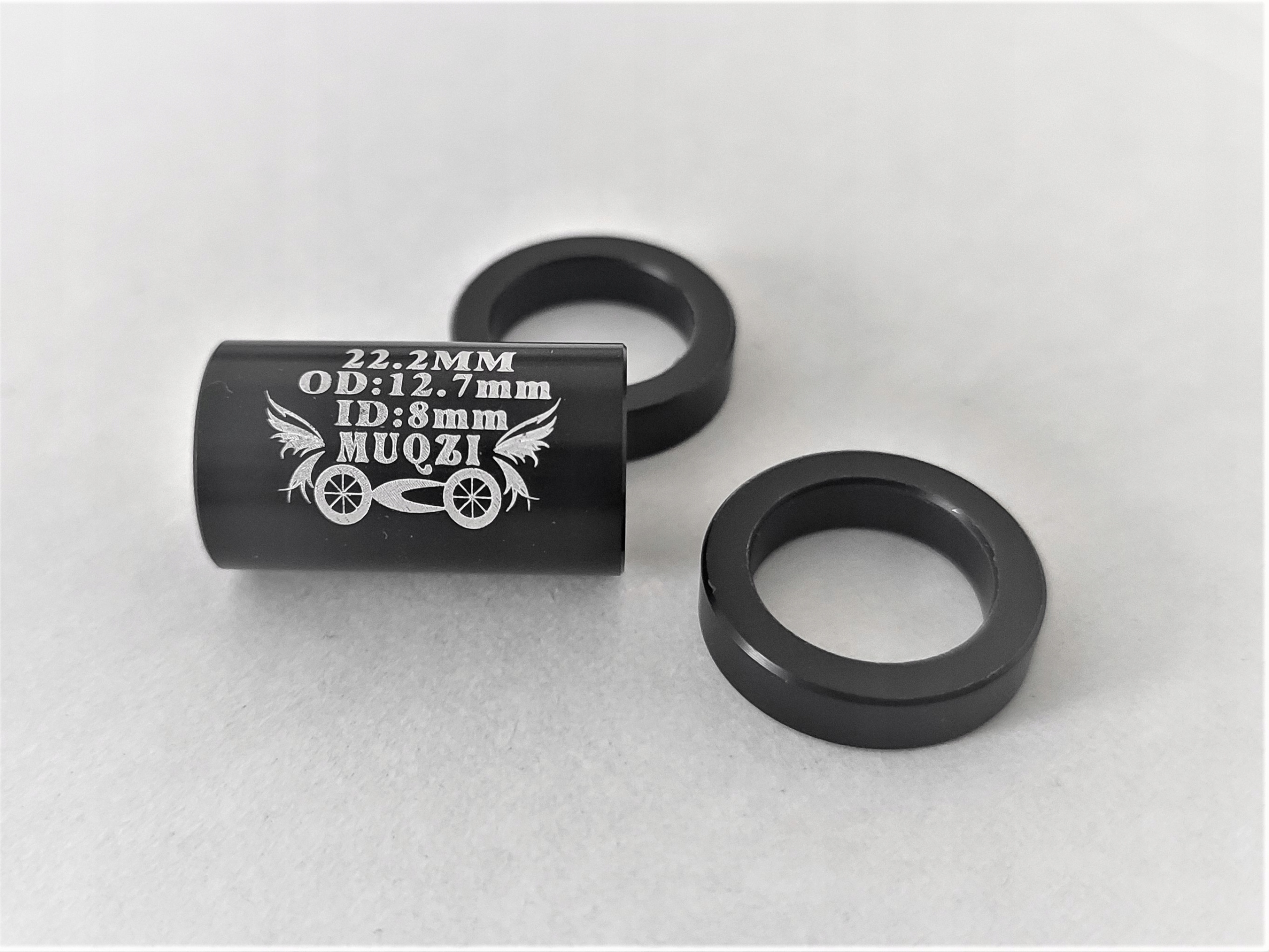 Tuleja montażowa dampera 24 x 12 x 8 + Dystans Model 24mm