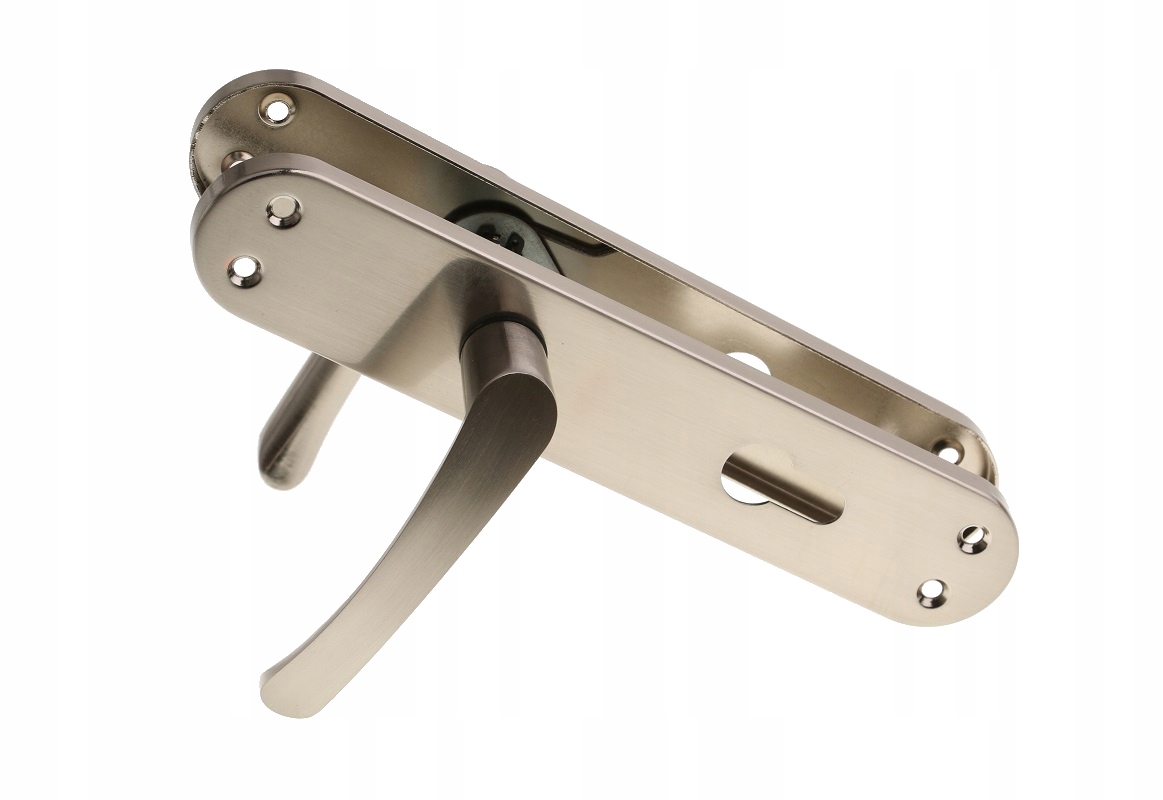 

Klamka Drzwiowa Do Drzwi Alfa 72 mm Wkład Nikiel