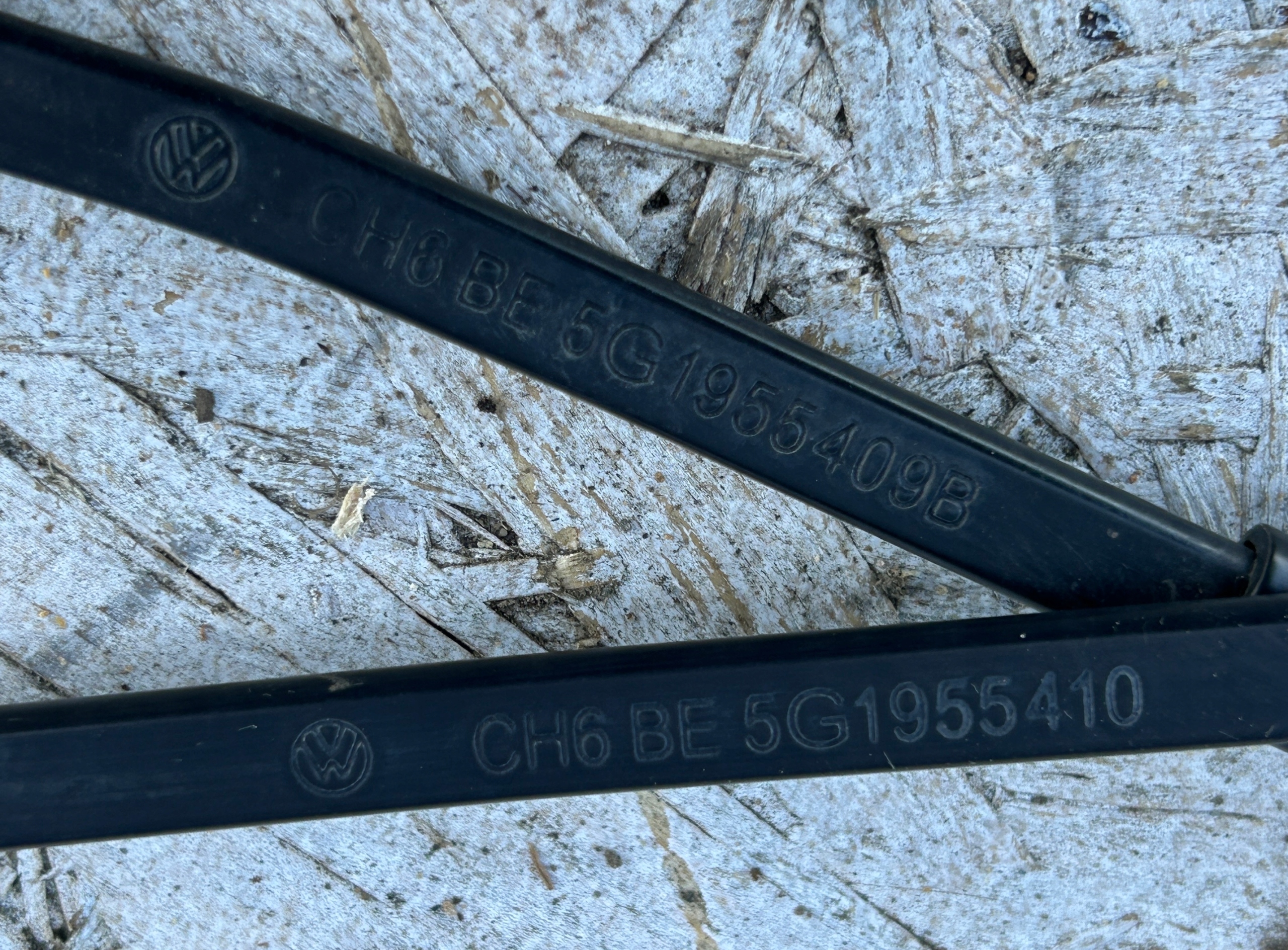 wiper arms front right + left VW GOLF VII 12- PARA