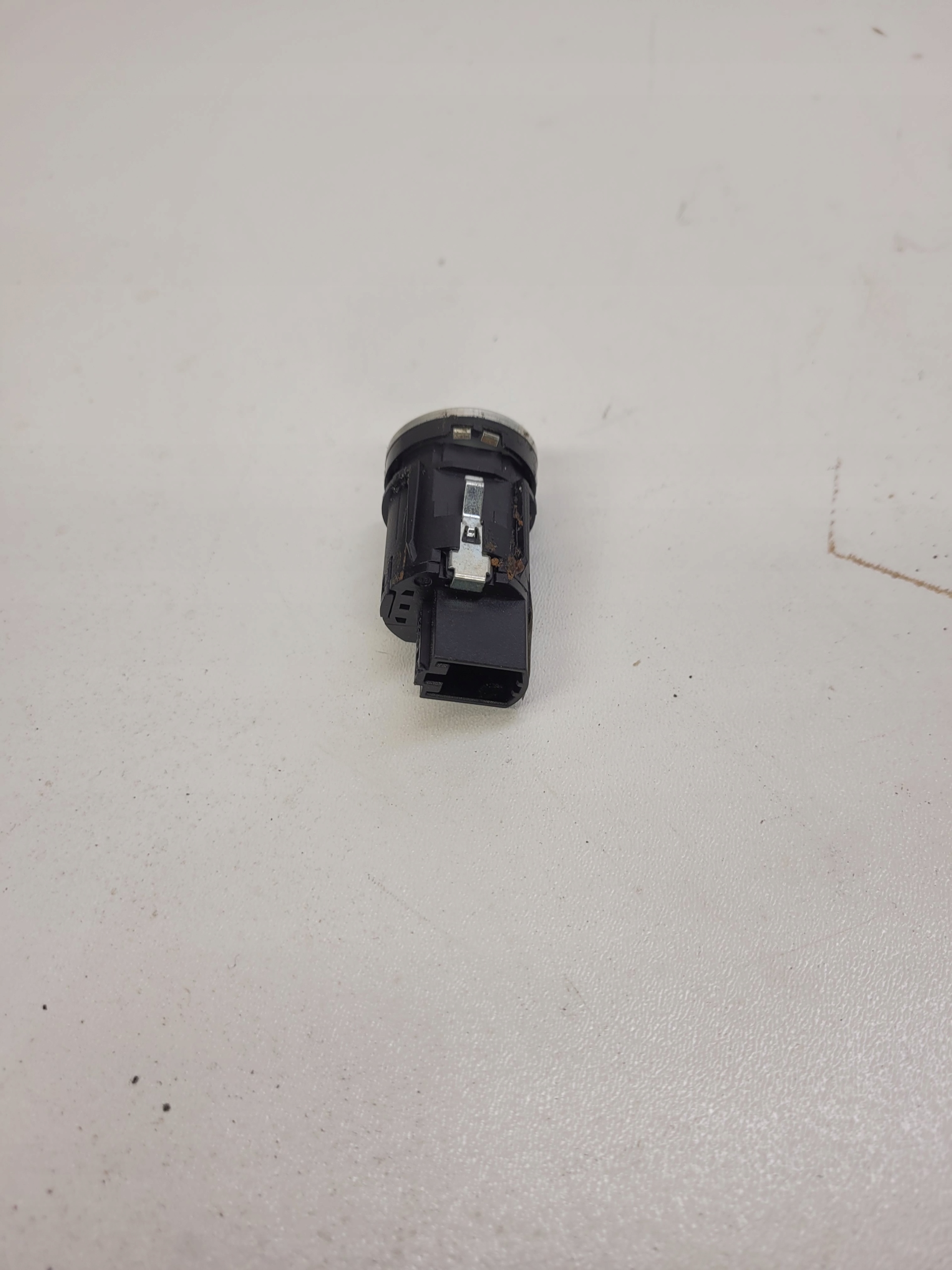 BOUTON START STOP AUDI A8 D4 4H1905217A