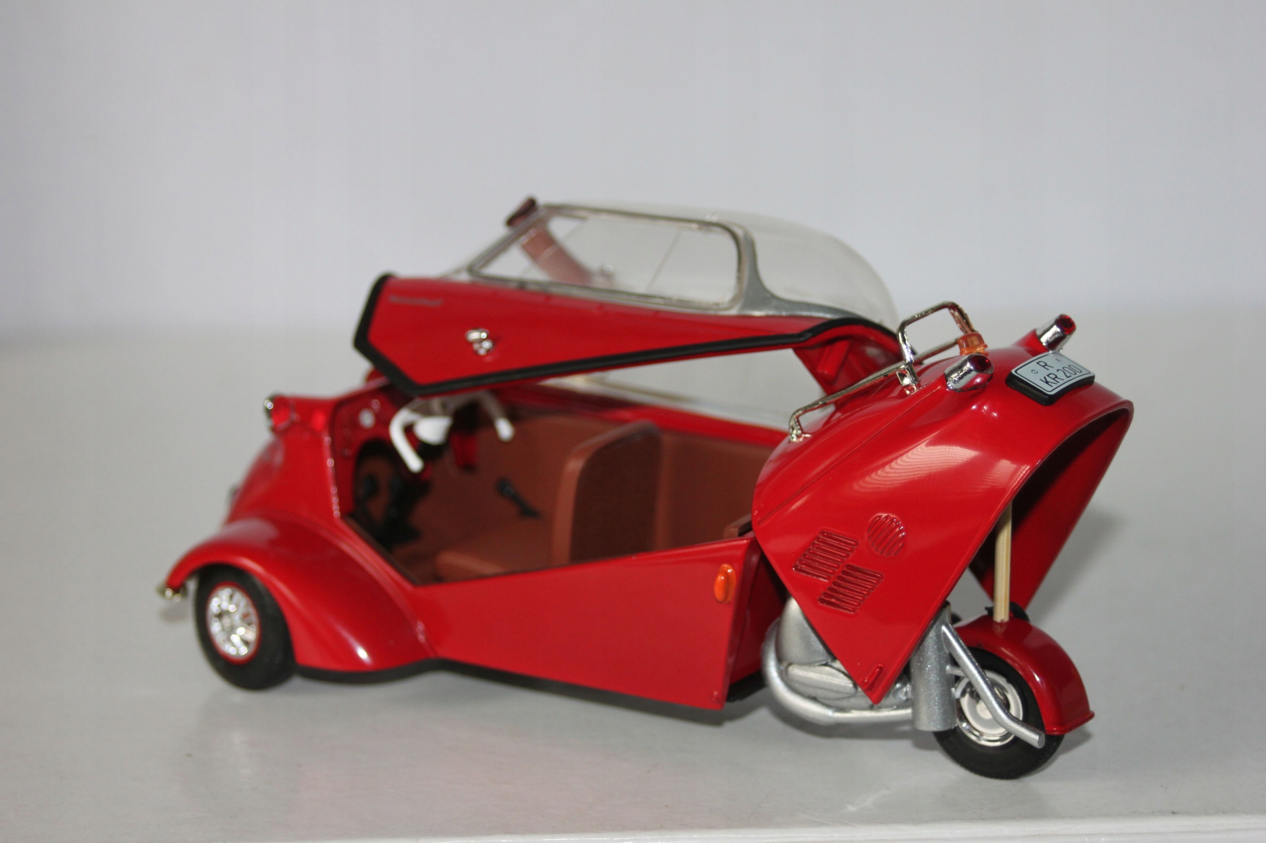 REVELL MESSERSCHMITT KR200 1956r mikro auto 1/18 • Cena