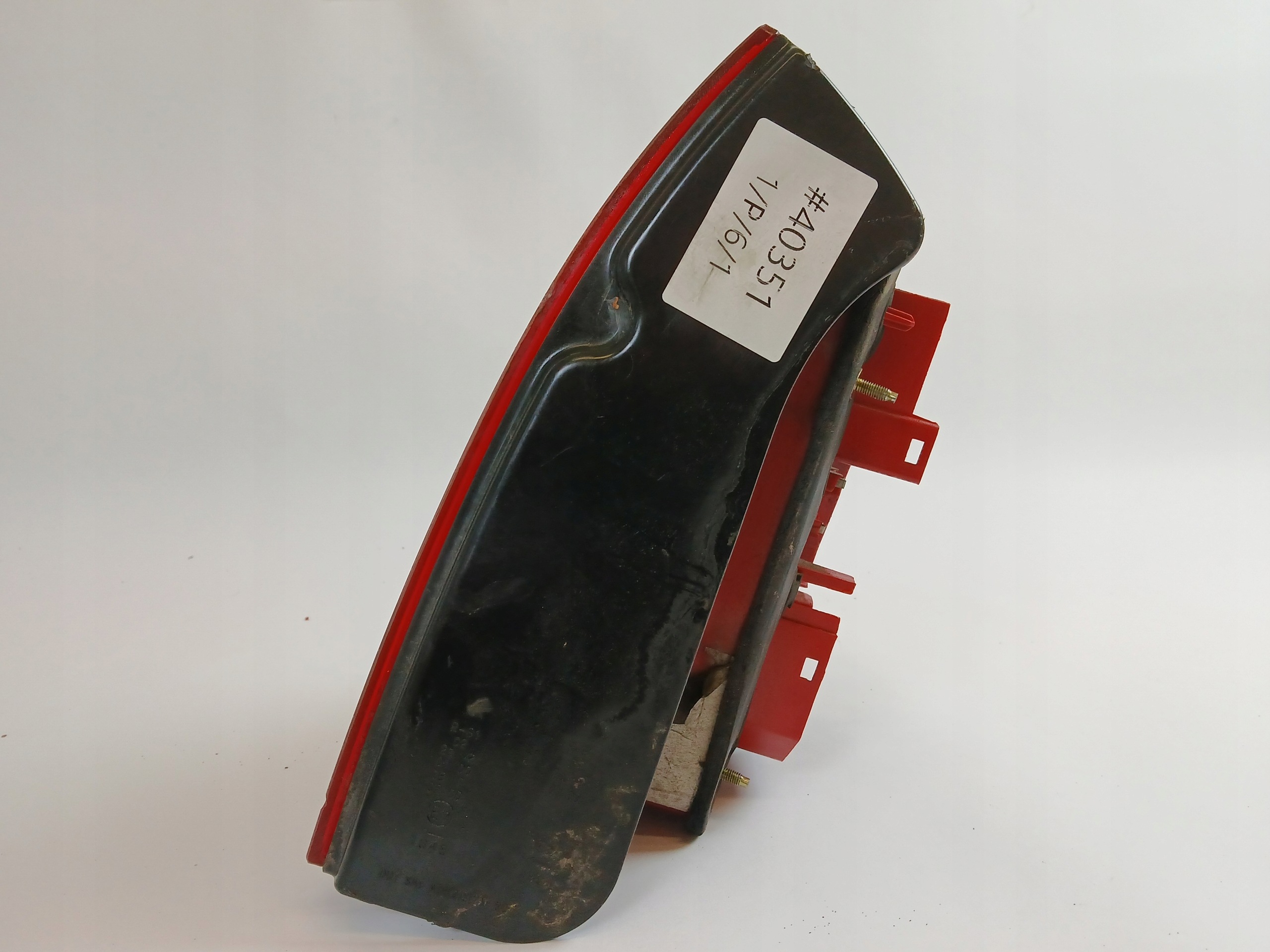 VW PASSAT B5 LIFT light left rear part sedan