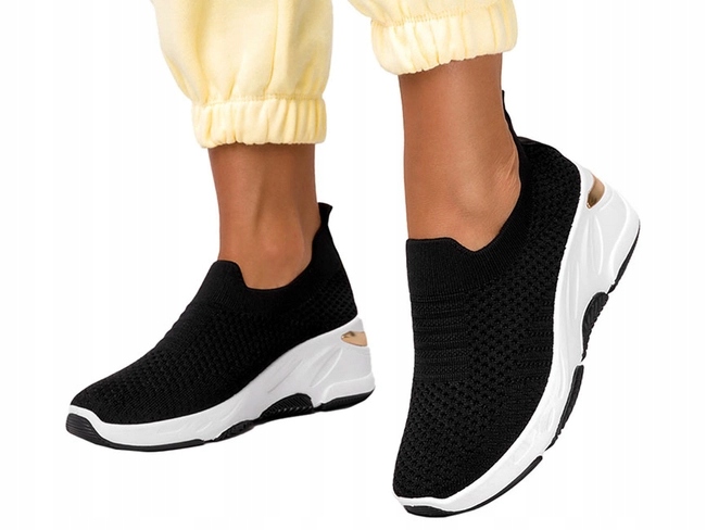 LEKKIE SPORTOWE BUTY DAMSKIE SNEAKERSY SLIP ON WYGODNE WSUWANE CZARNE r 39