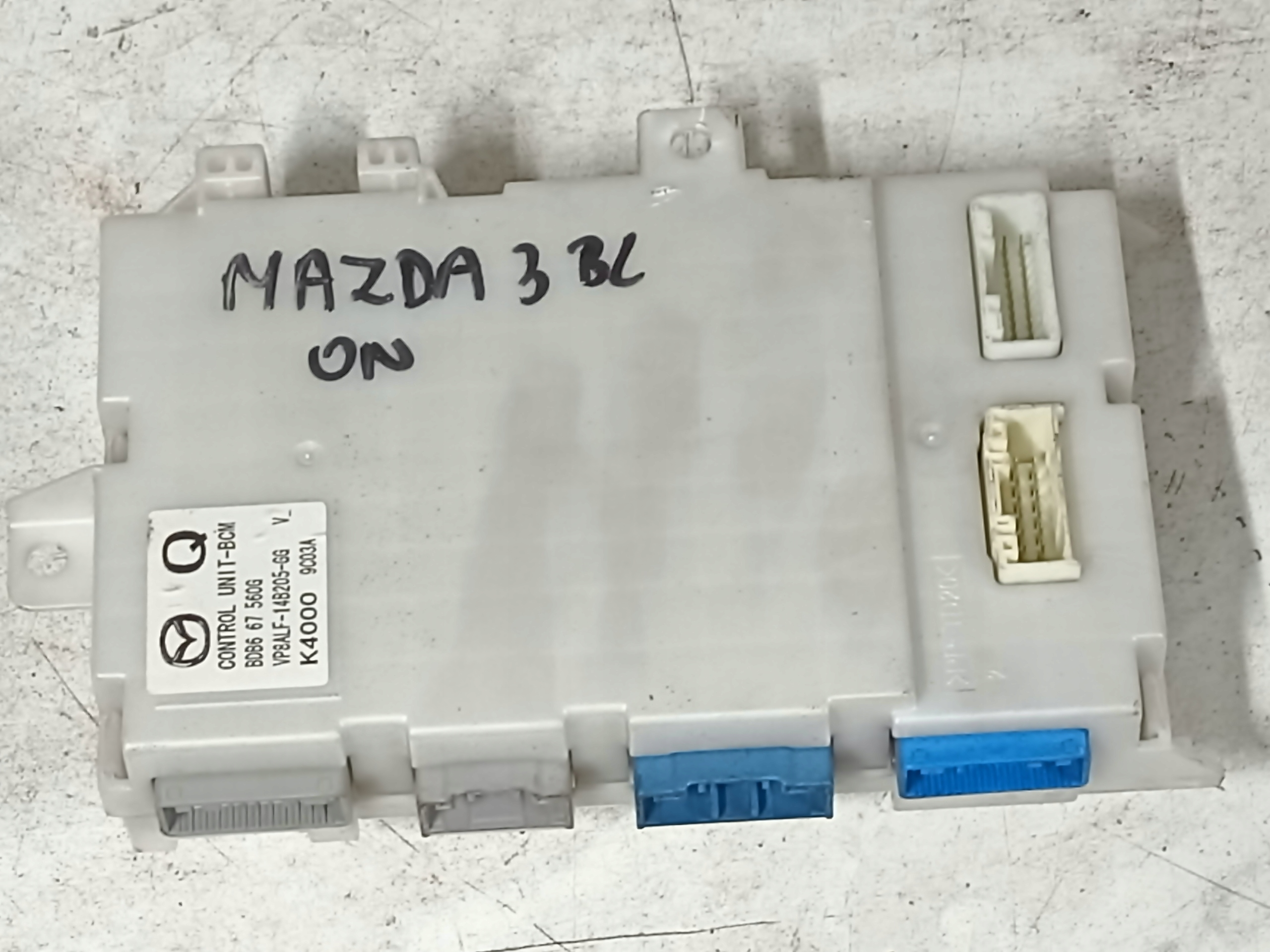 Блок комфорта mazda oe 667560G