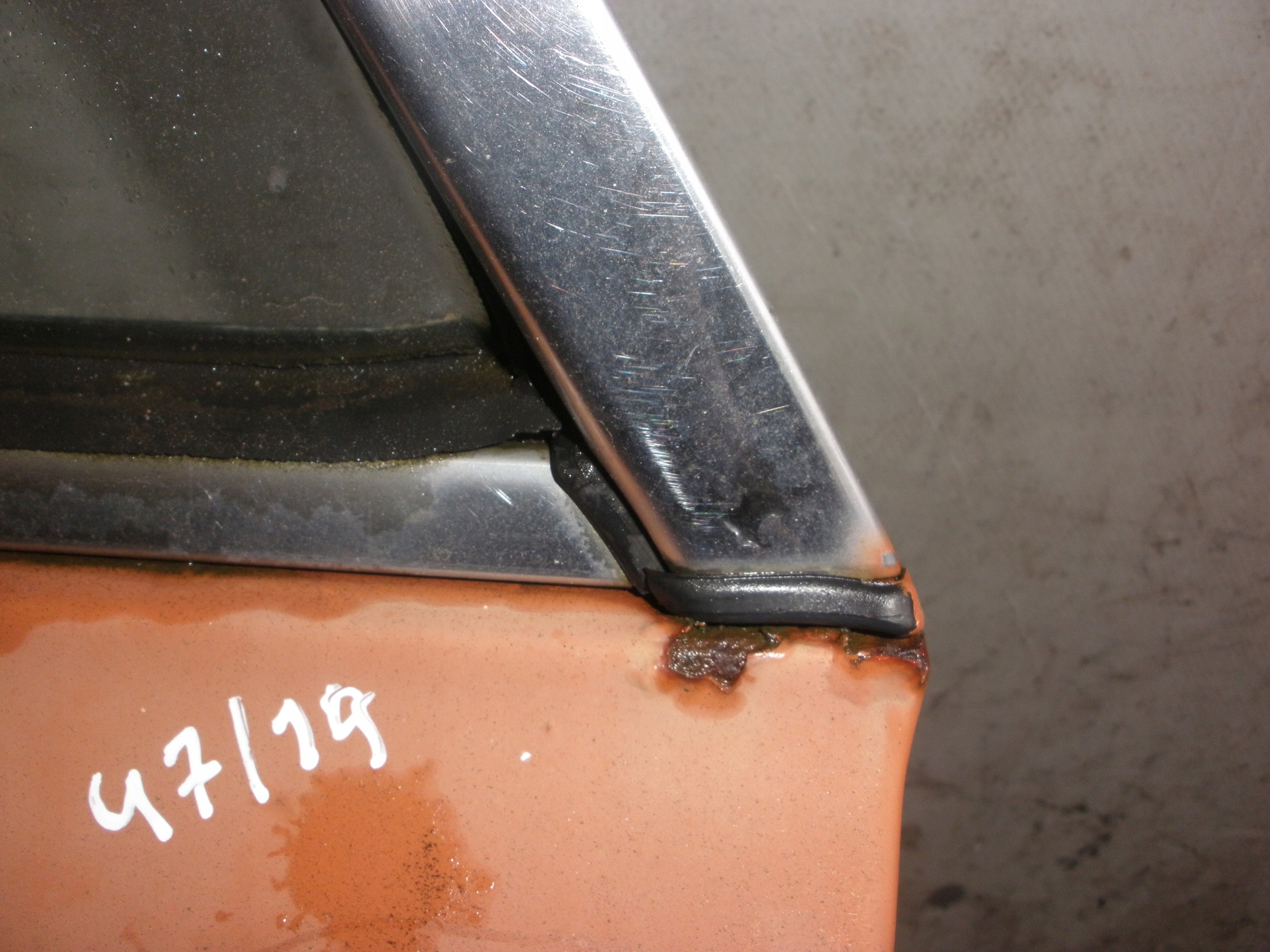 door rear. left Fiat 125p
