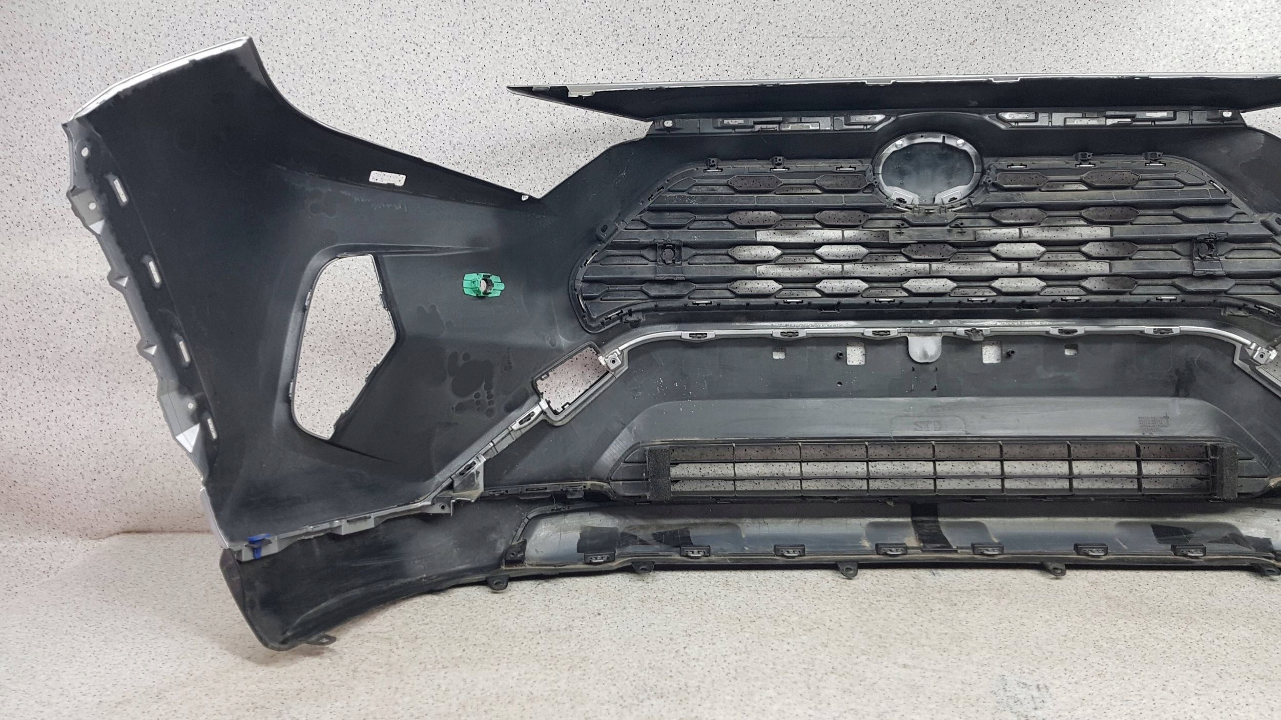 TOYOTA RAV4 2019 - nárazník předek 53113-42110