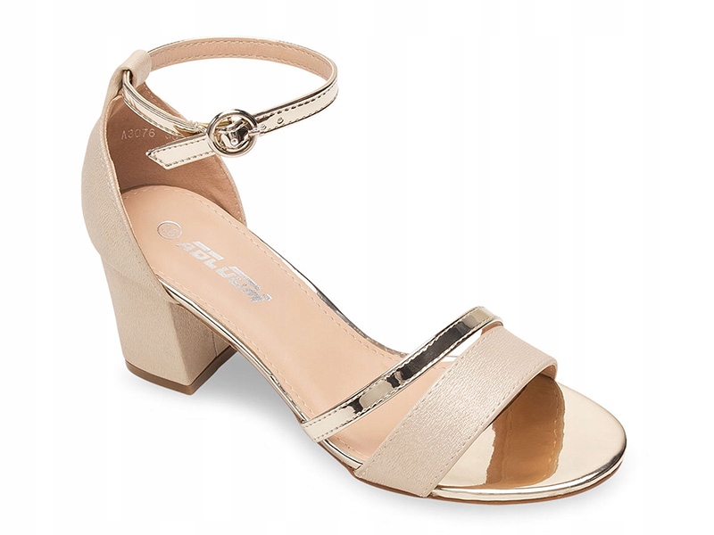 

Zachwycające Złote sandałki damskie na Słupku 38