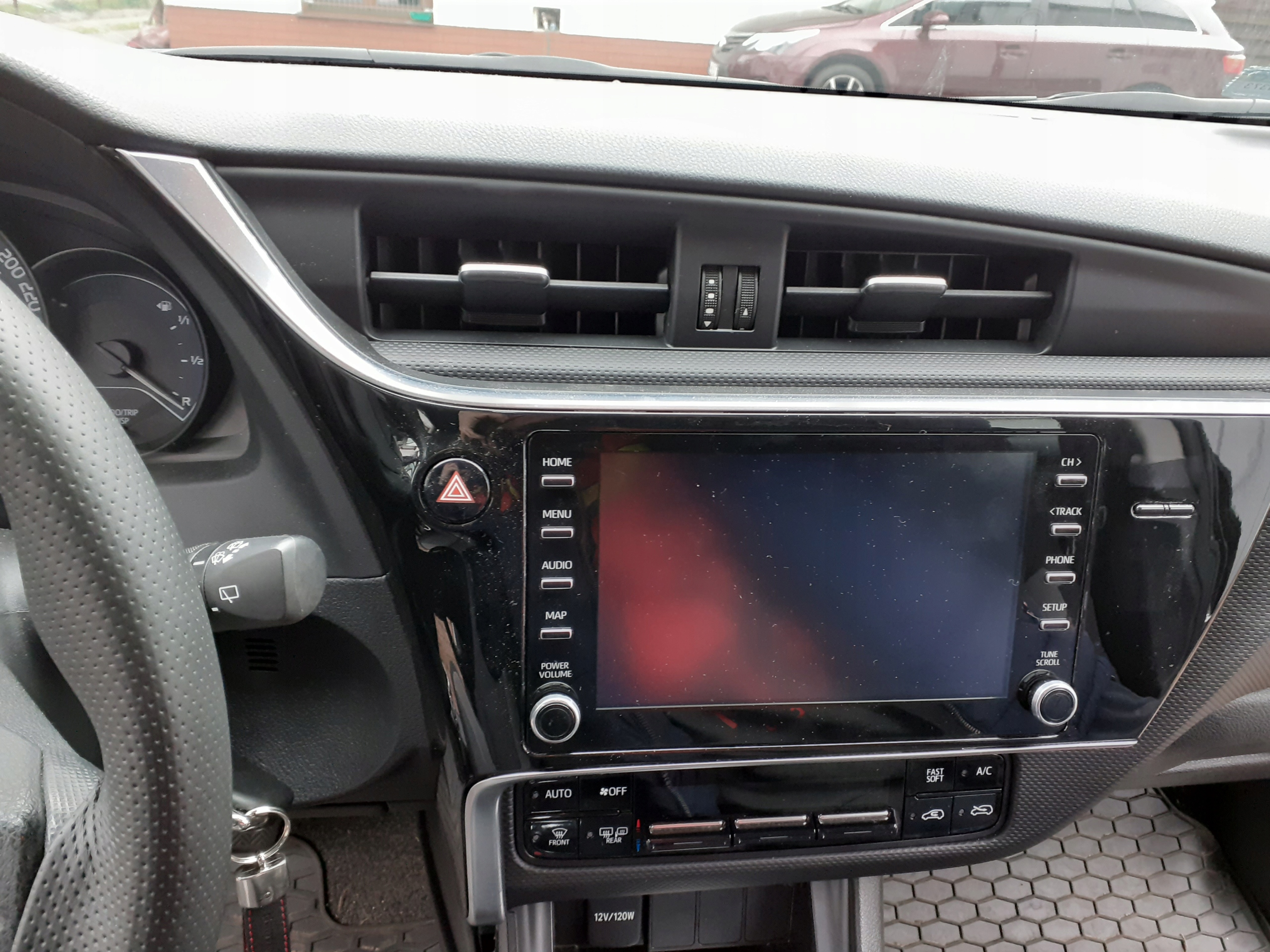 Toyota corolla e16 радио с apple carplay!!!!!