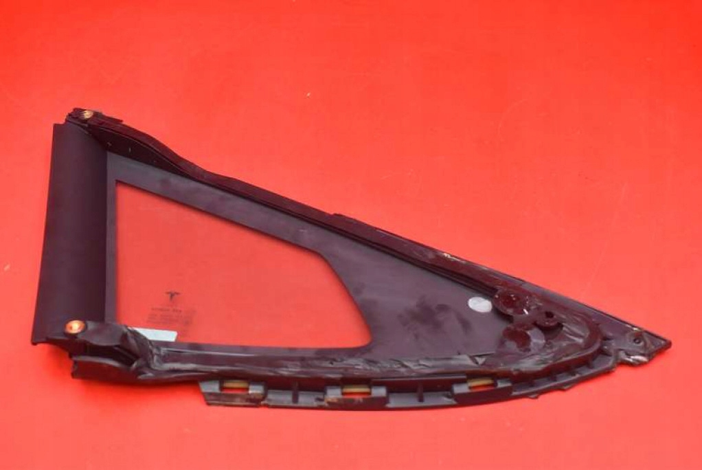 window bodywork right rear part rear 1026839-00-D TESLA MODEL S LIFT 16-21