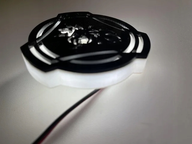 LOGO SCANIA LED EMBLEMAT PODSWIETLANY NA ATRAPE Producent bez marki