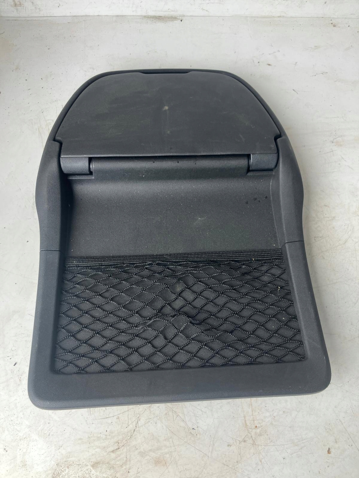 cover PLECY seat left front C4 PICASSO II