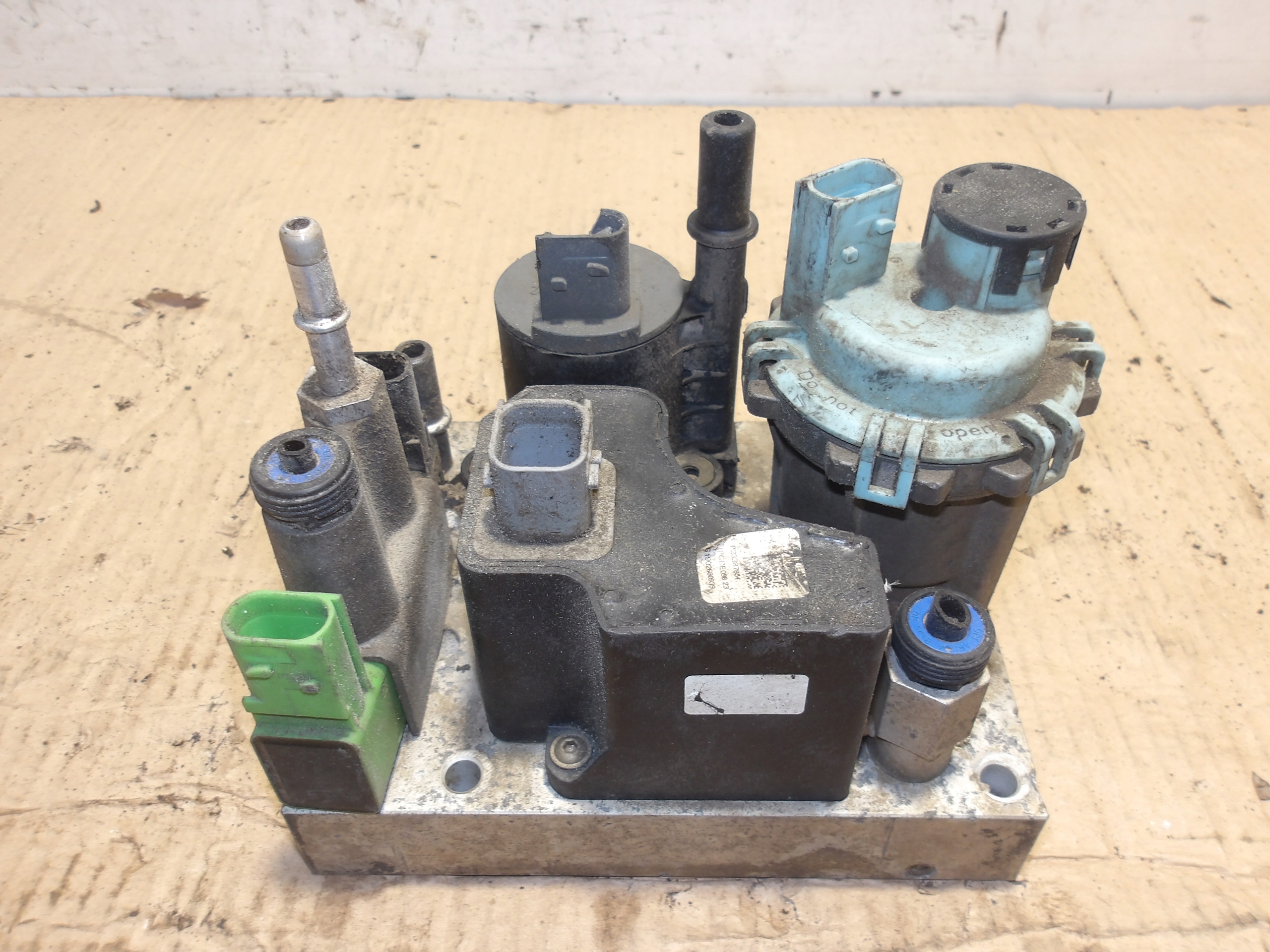 POMPA ADBLUE VOLVO P23387854