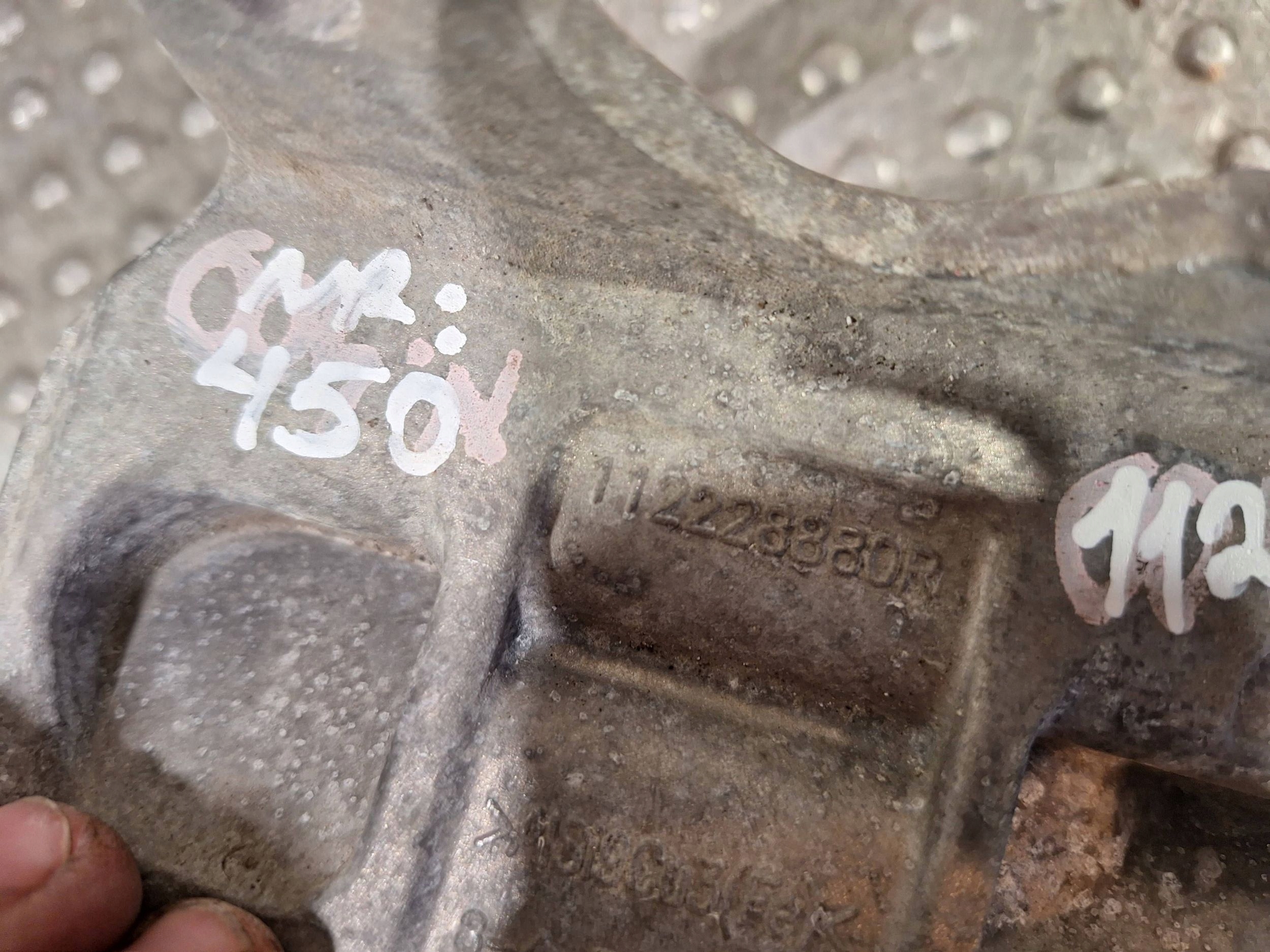 holder gearbox mounting 112228880R DACIA DUSTER 1.6 SCE 10
