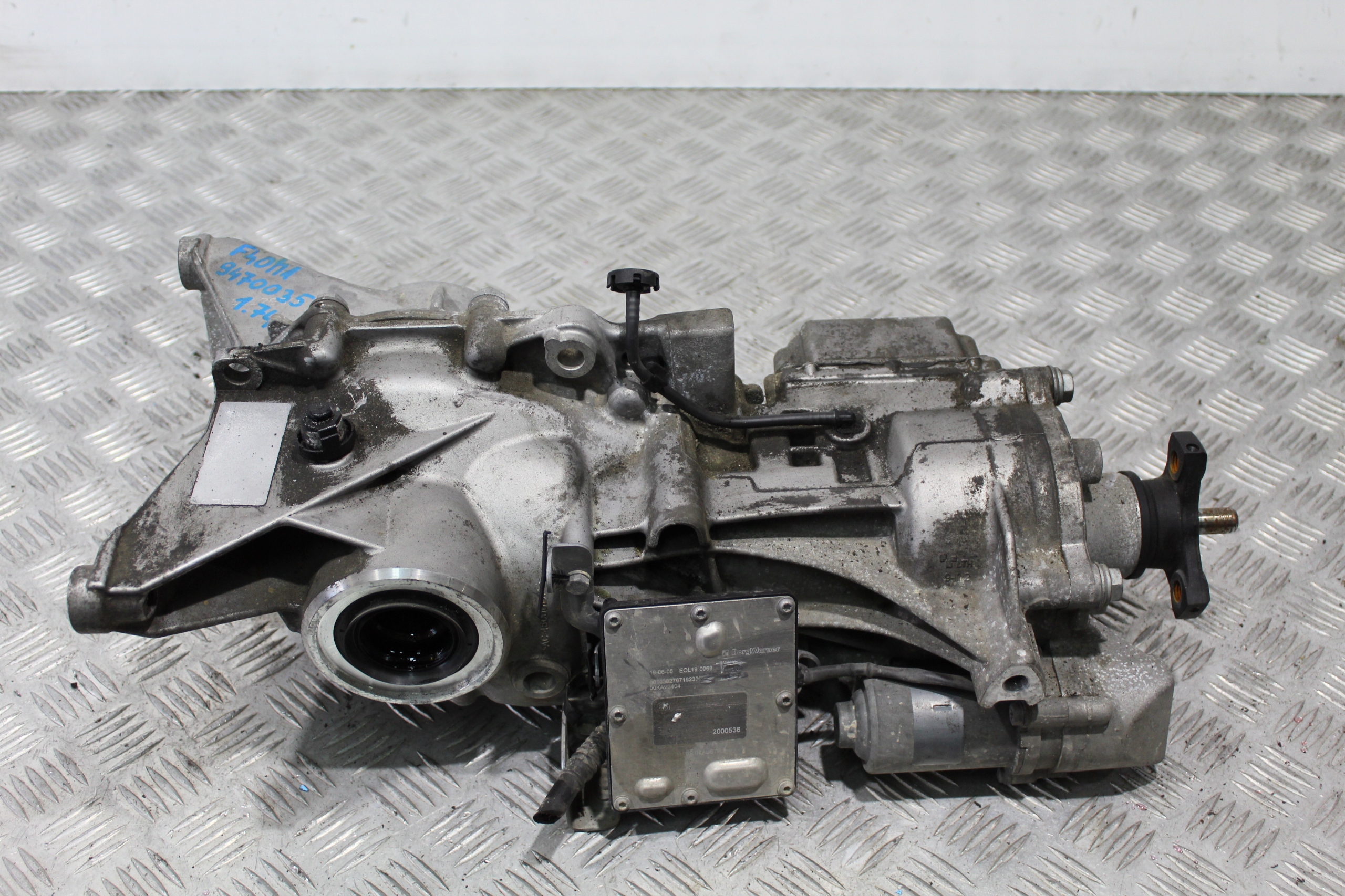 differential diff rear part BMW 1 M1 F40 9470035
