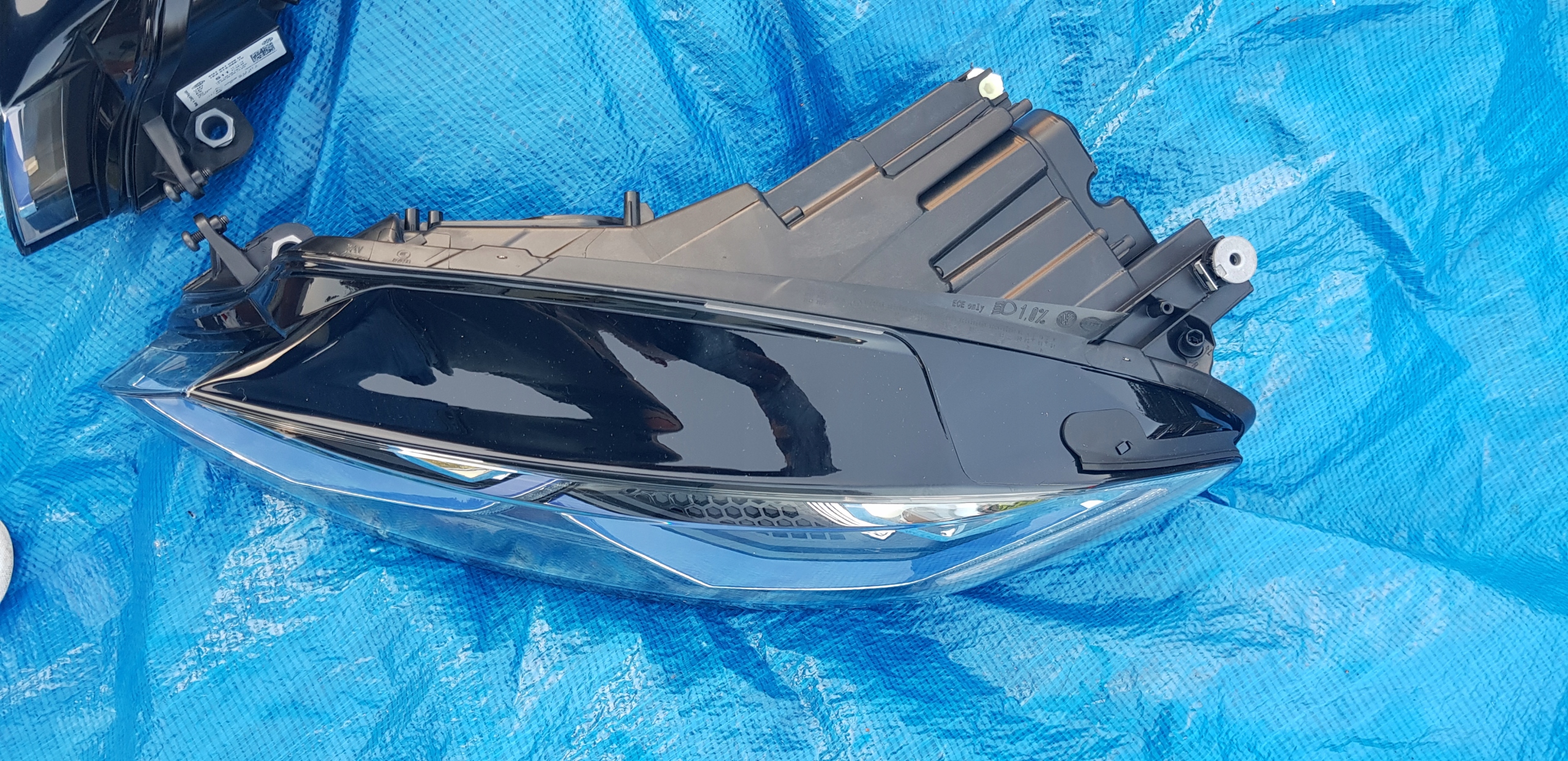 KOMPLET LAMP PRZÓD VW GOLF 7 5G1941035N 5G1941036N Numer katalogowy części 5G1941035N