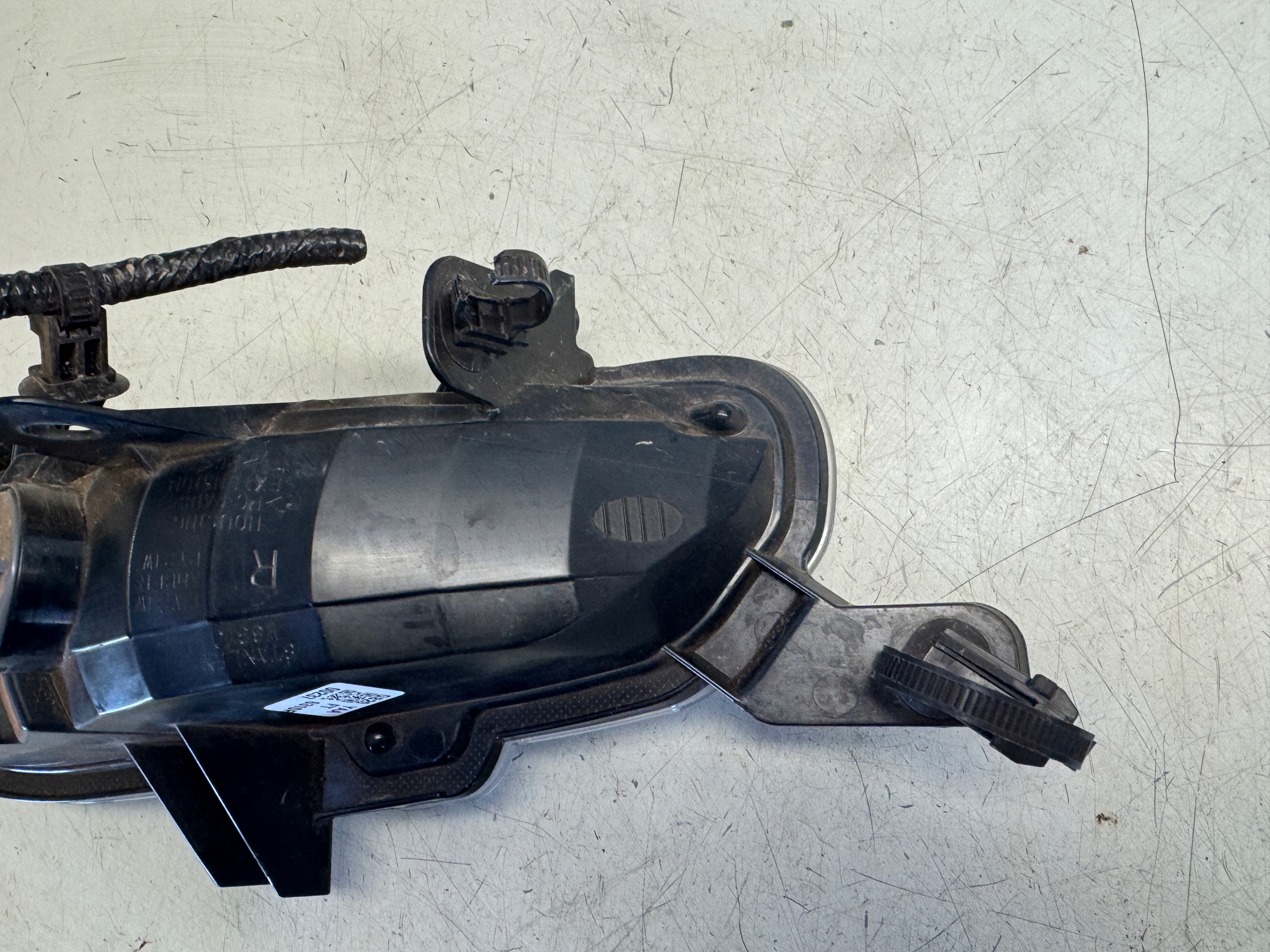 suzuki S-CROSS 21- ГАЛОГЕН правый передний