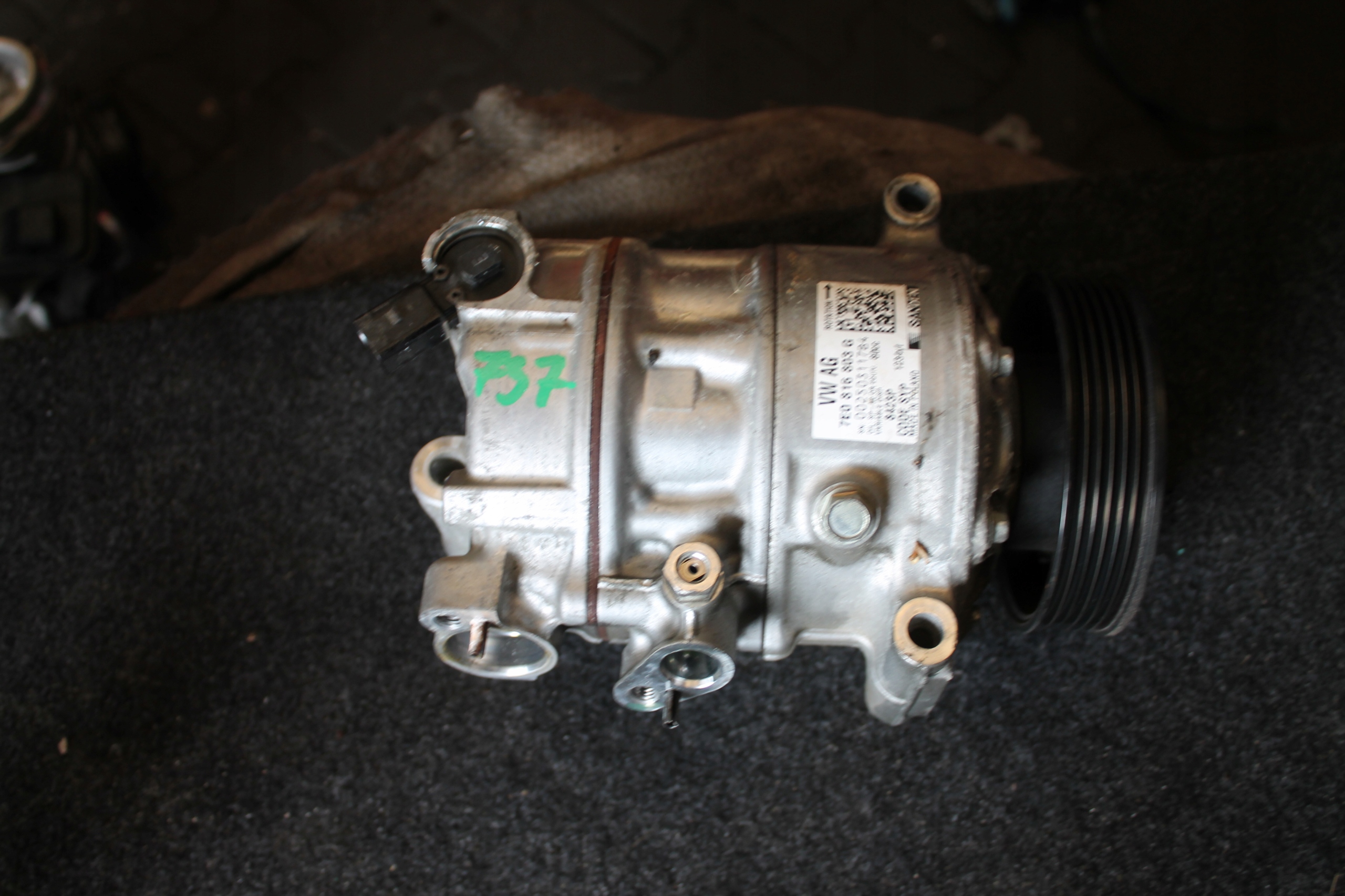 737. kompresor klimatizaci VW T6 7E0816803G