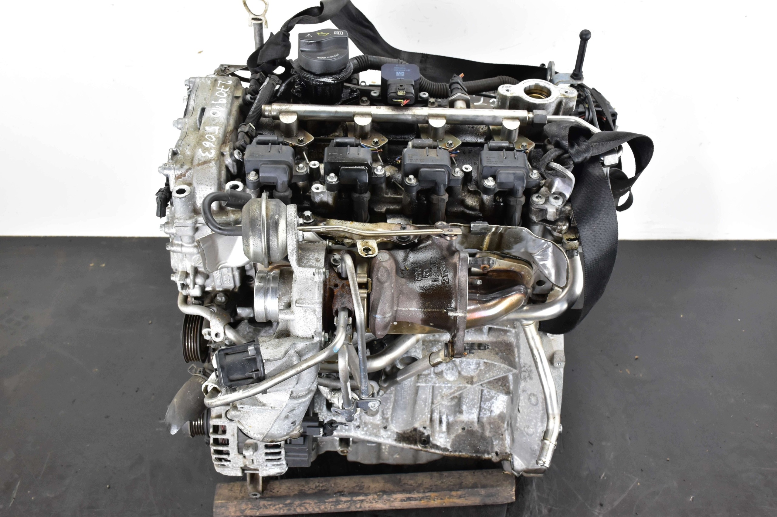 engine MERCEDES W246 W176 C117 270910 1.6 CGI 11-18r @ KOMPRESJA @