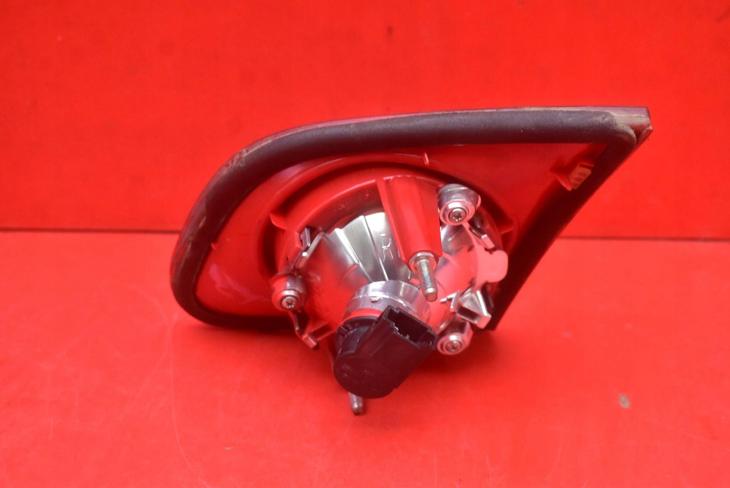 light left rear part rear 3C5945093C VW PASSAT B6 sedan 00-05