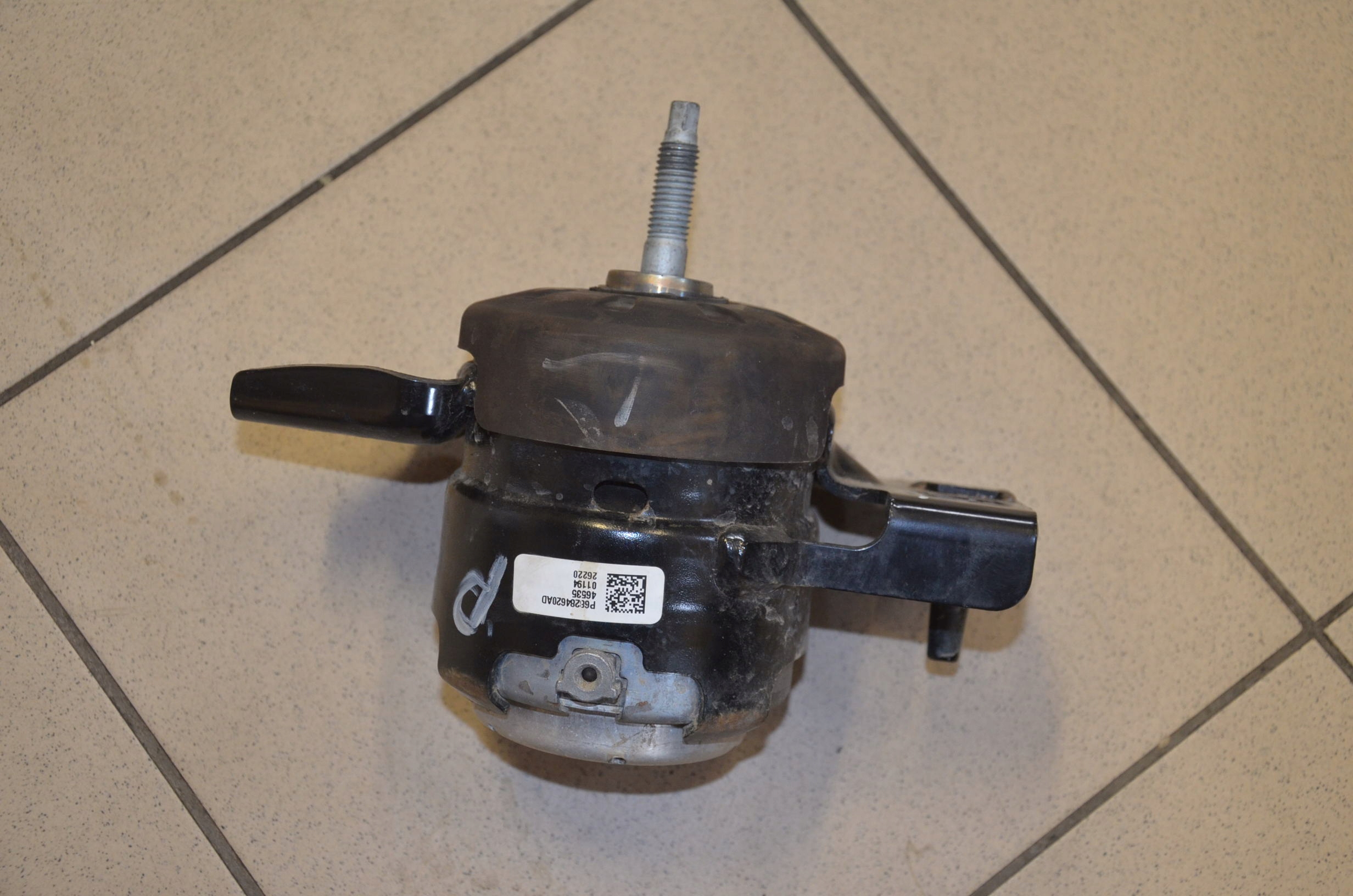 68284620AE - ПОДУШКА ДВИГАТЕЛЯ ПРАВЫЙ ГЛАДИАТОР JT 3.0 CRD