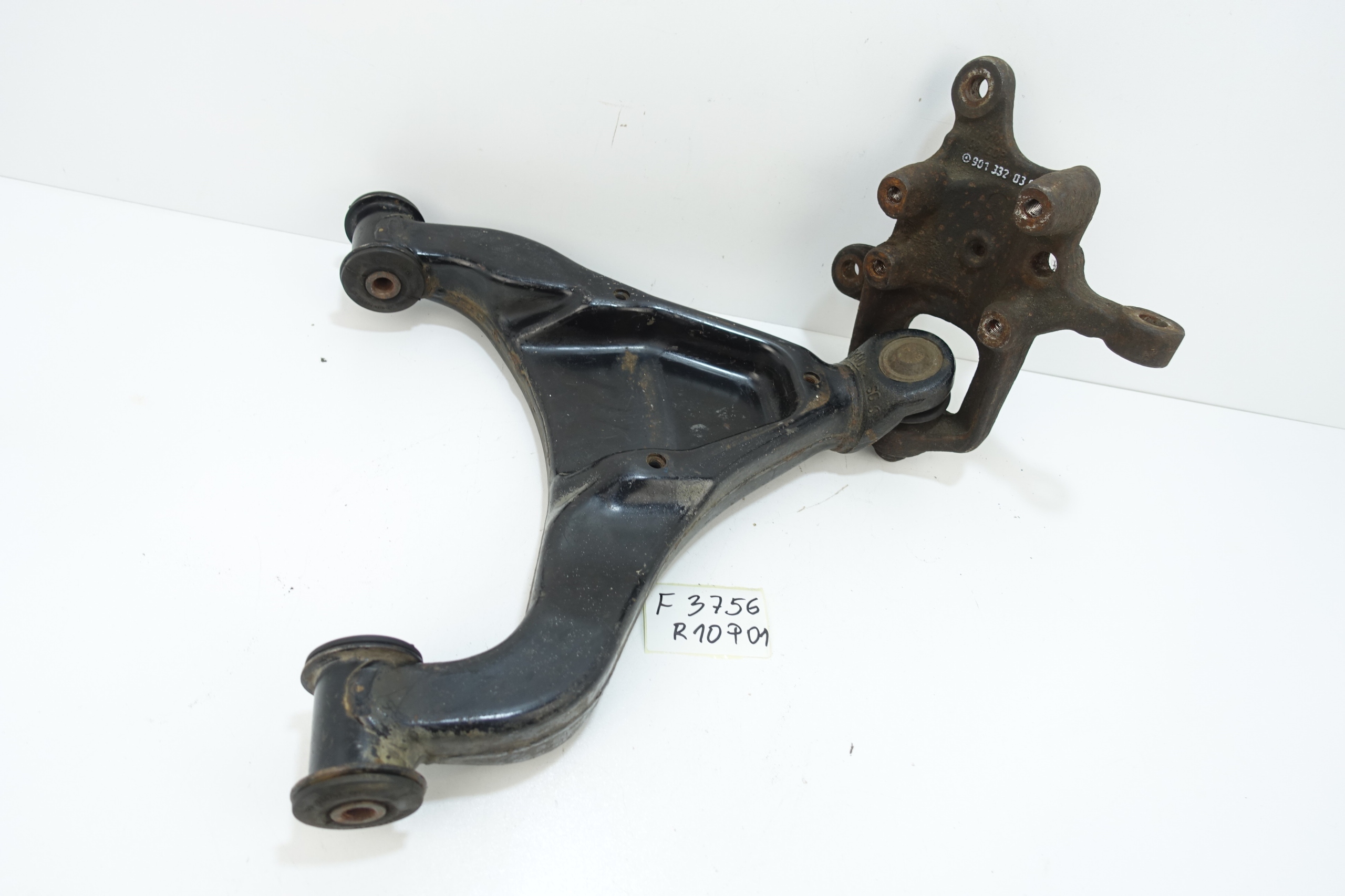 MERCEDES SPRINTER W901 1995- arm swing front 9013320301