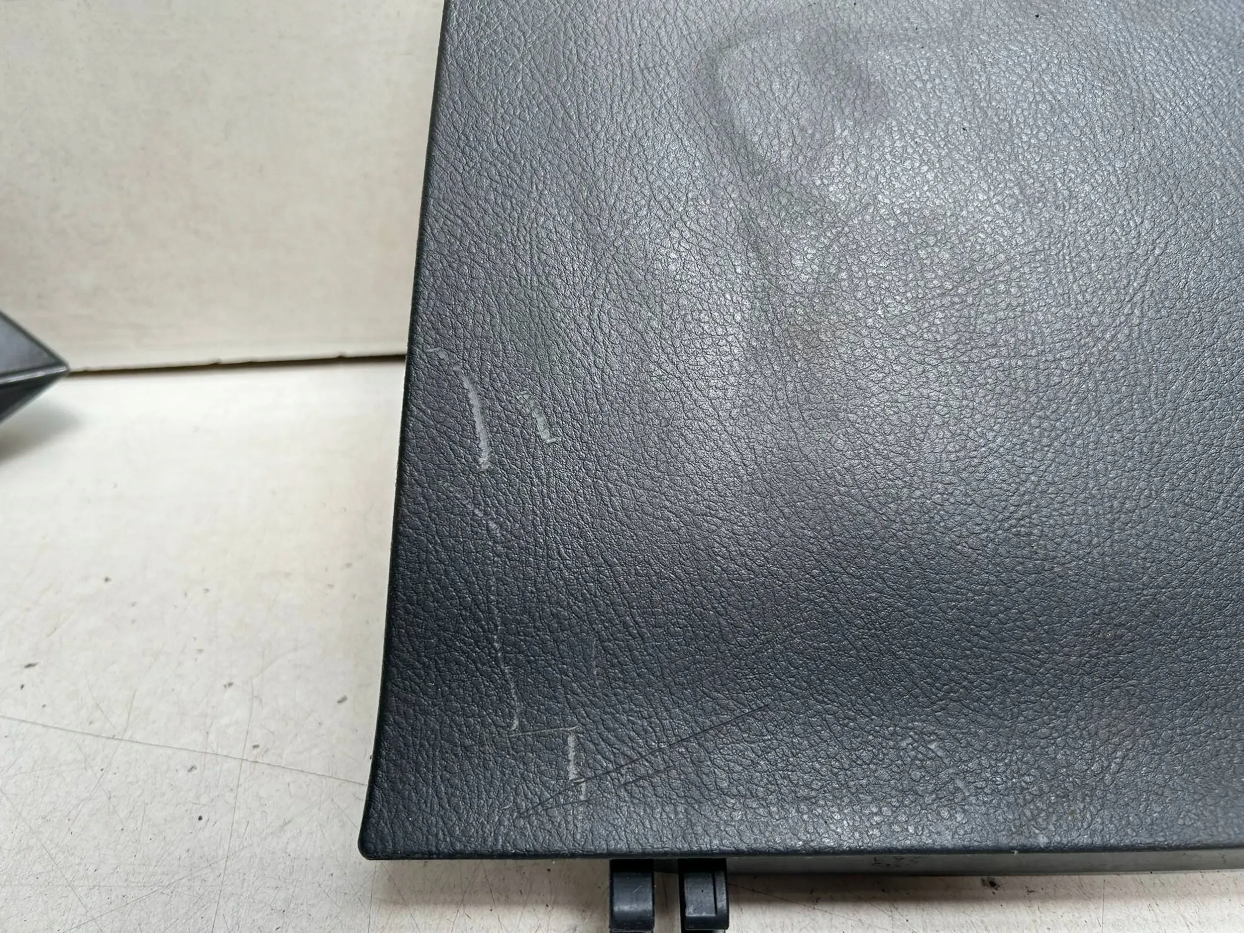 бардачок TOYOTA COROLLA VERSO AR10