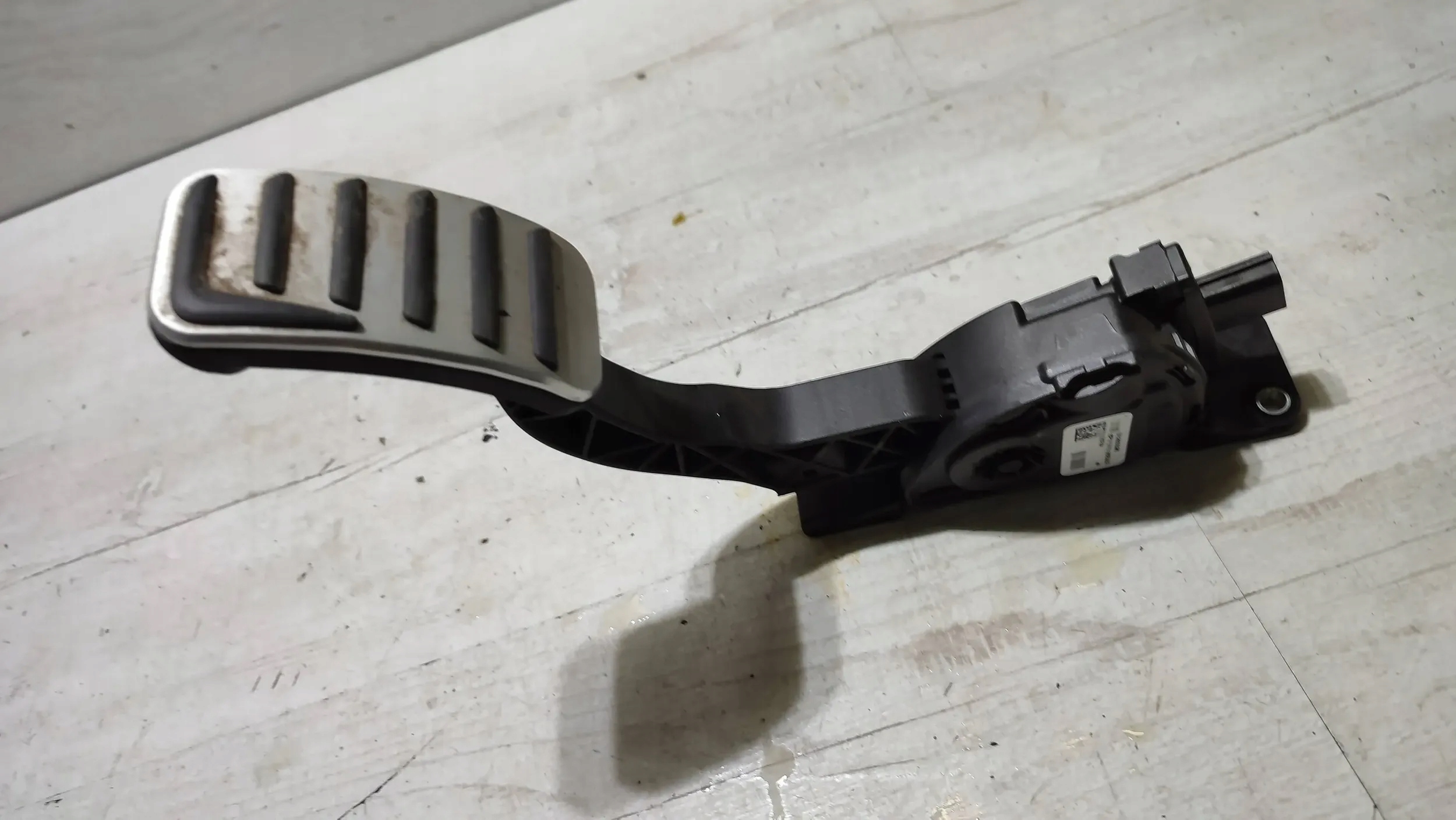 Volvo V40 II 2018r accelerator pedal potentiometer