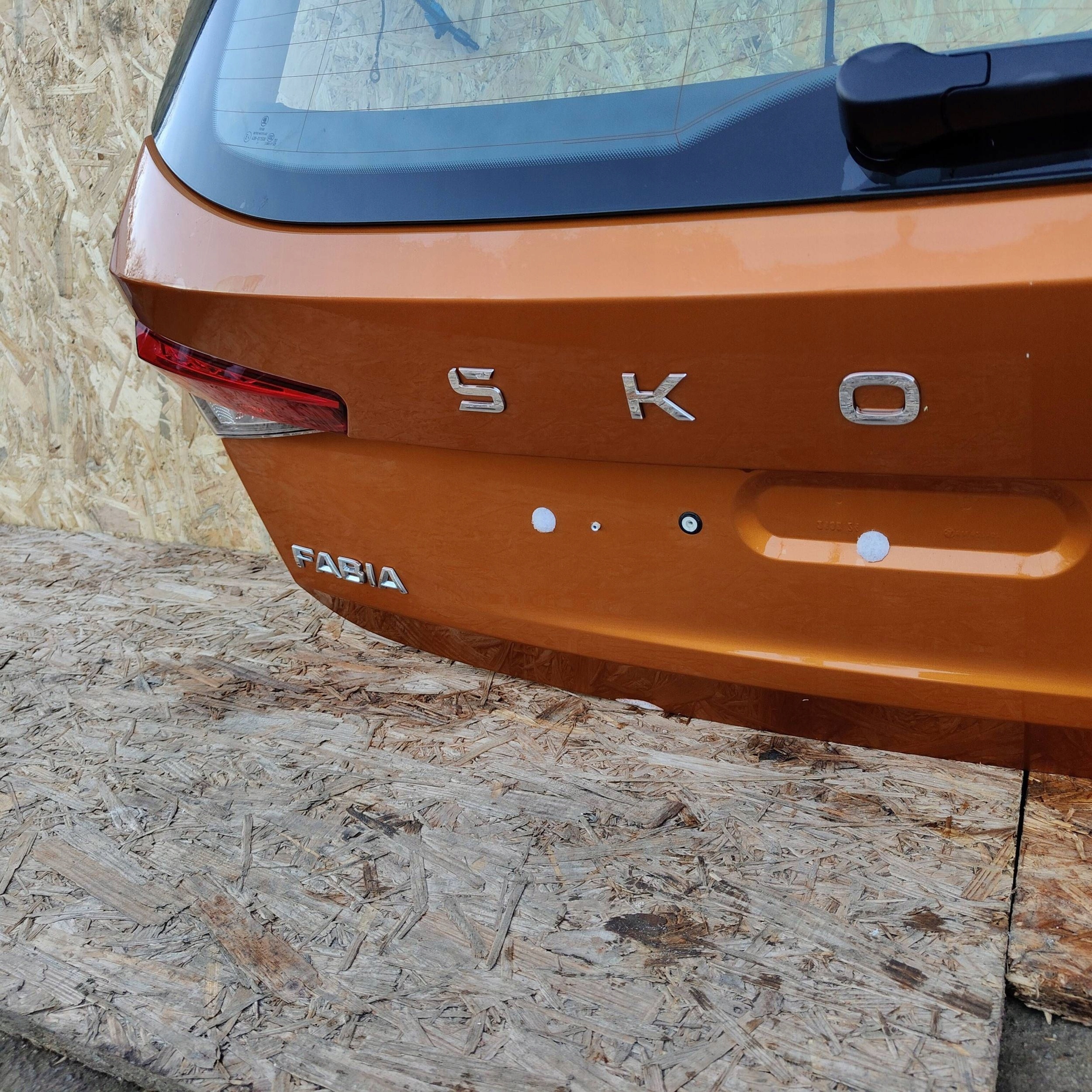 trunk door boot Skoda Fabia Mk4 (6VA)