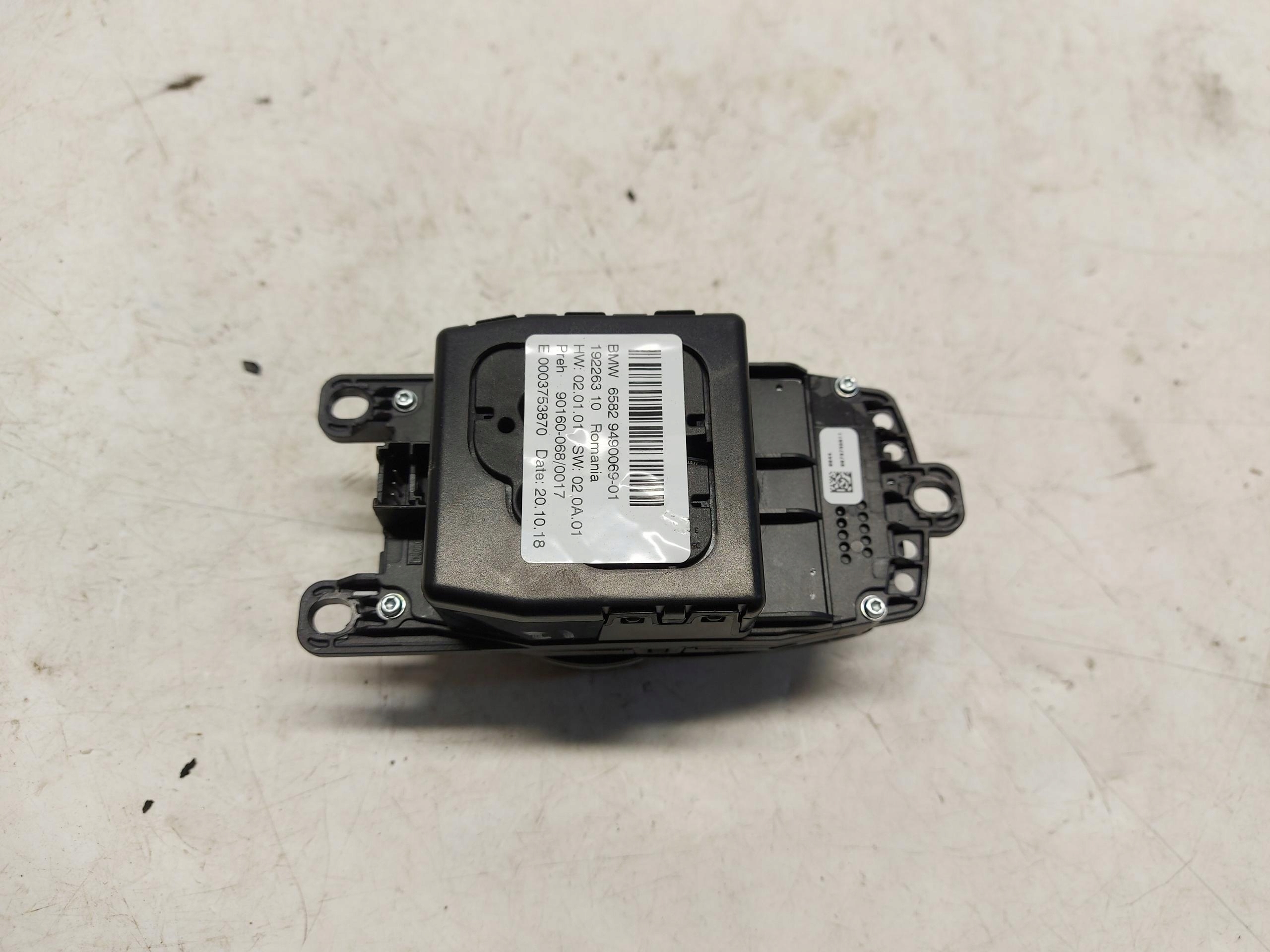 BMW i3 i01 Lci LIFT 2018r Schalter panel IDrive 9490069