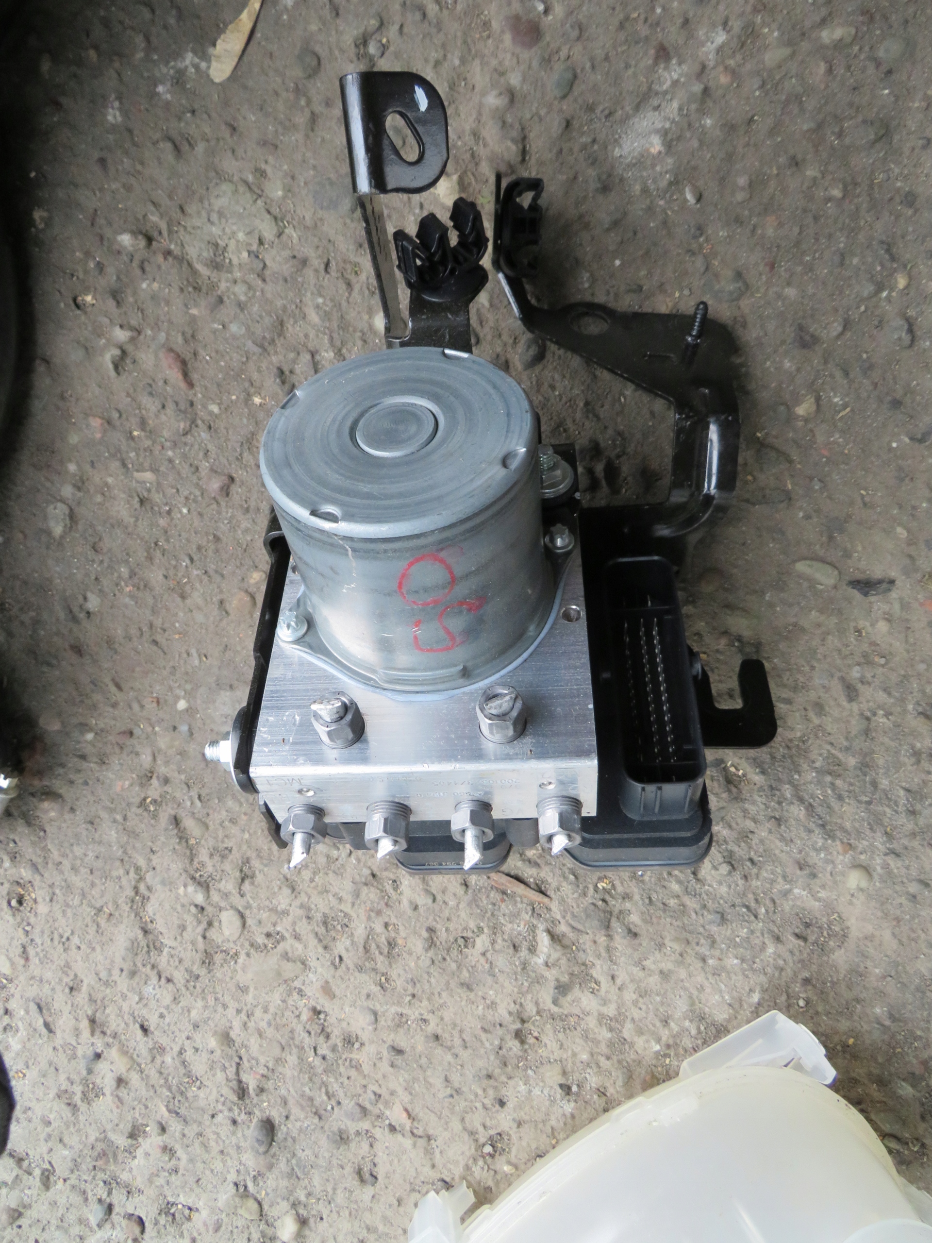 блок abs 475603124R renault CAPTUR 2 II