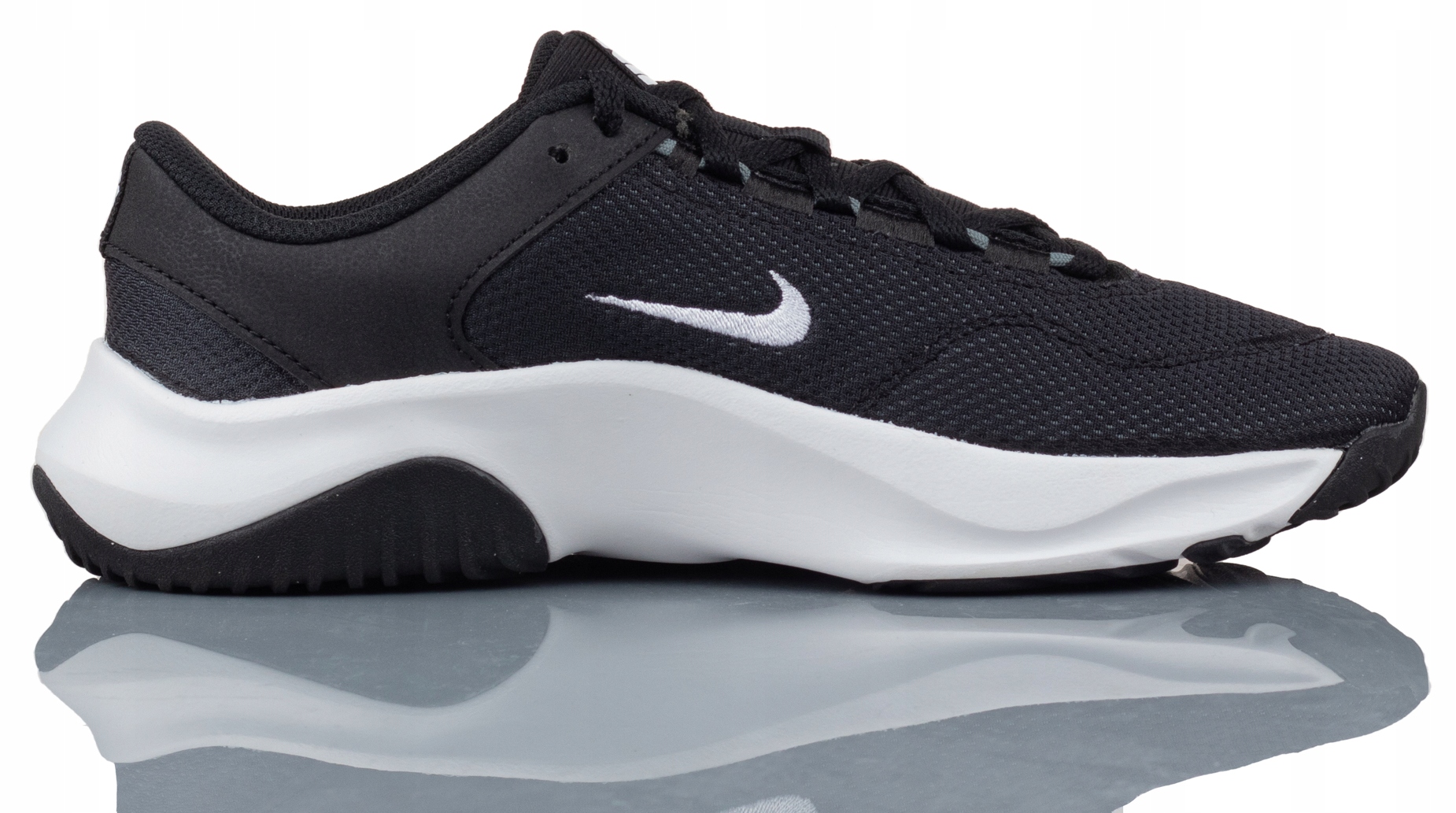 Nike dámské sportovní boty Legend Essential 3 Next Nature DM1119-001 vel. 42