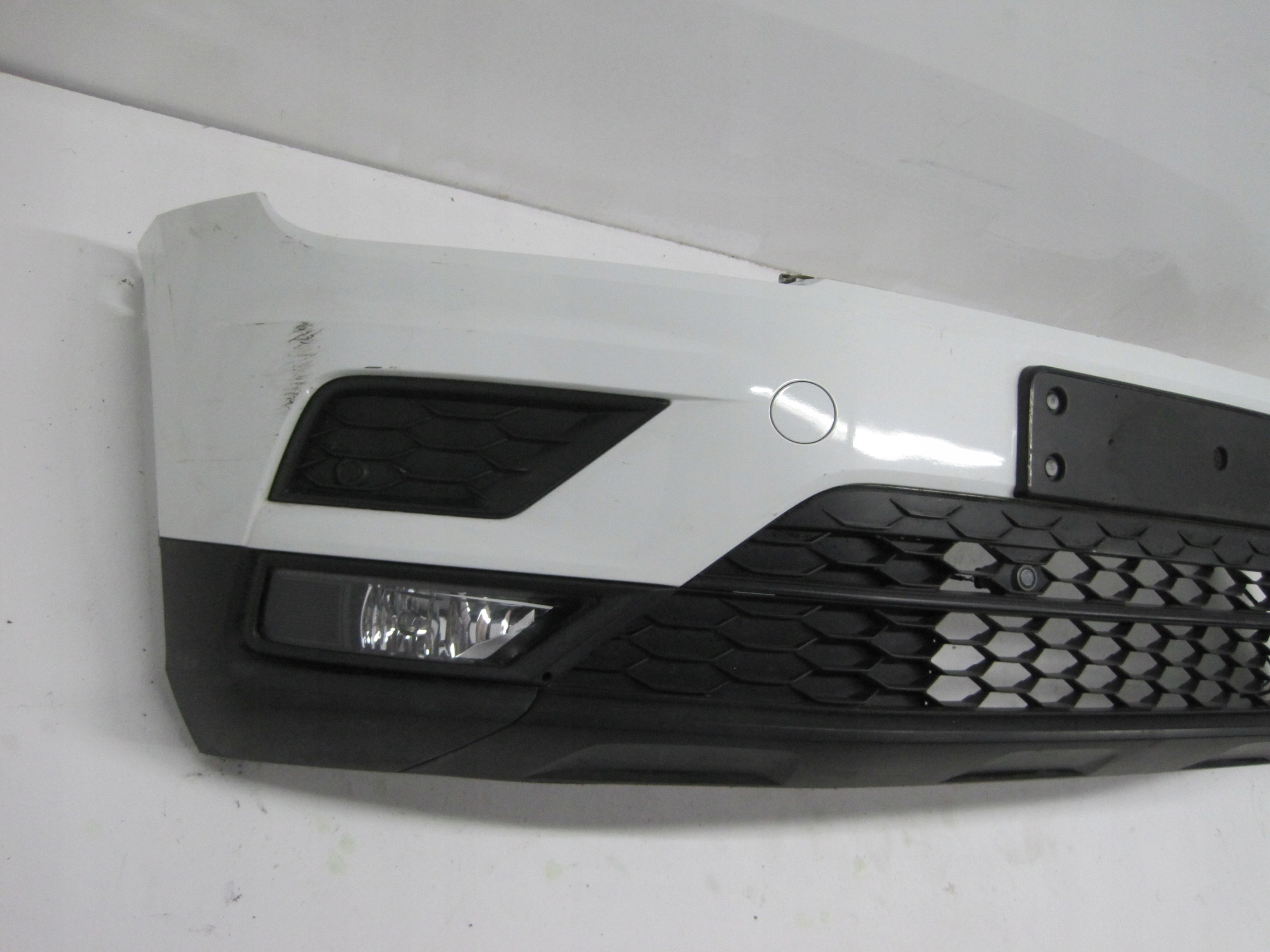 Frontstoßstange VW TIGUAN 5NA 4 PDC 17R vorne