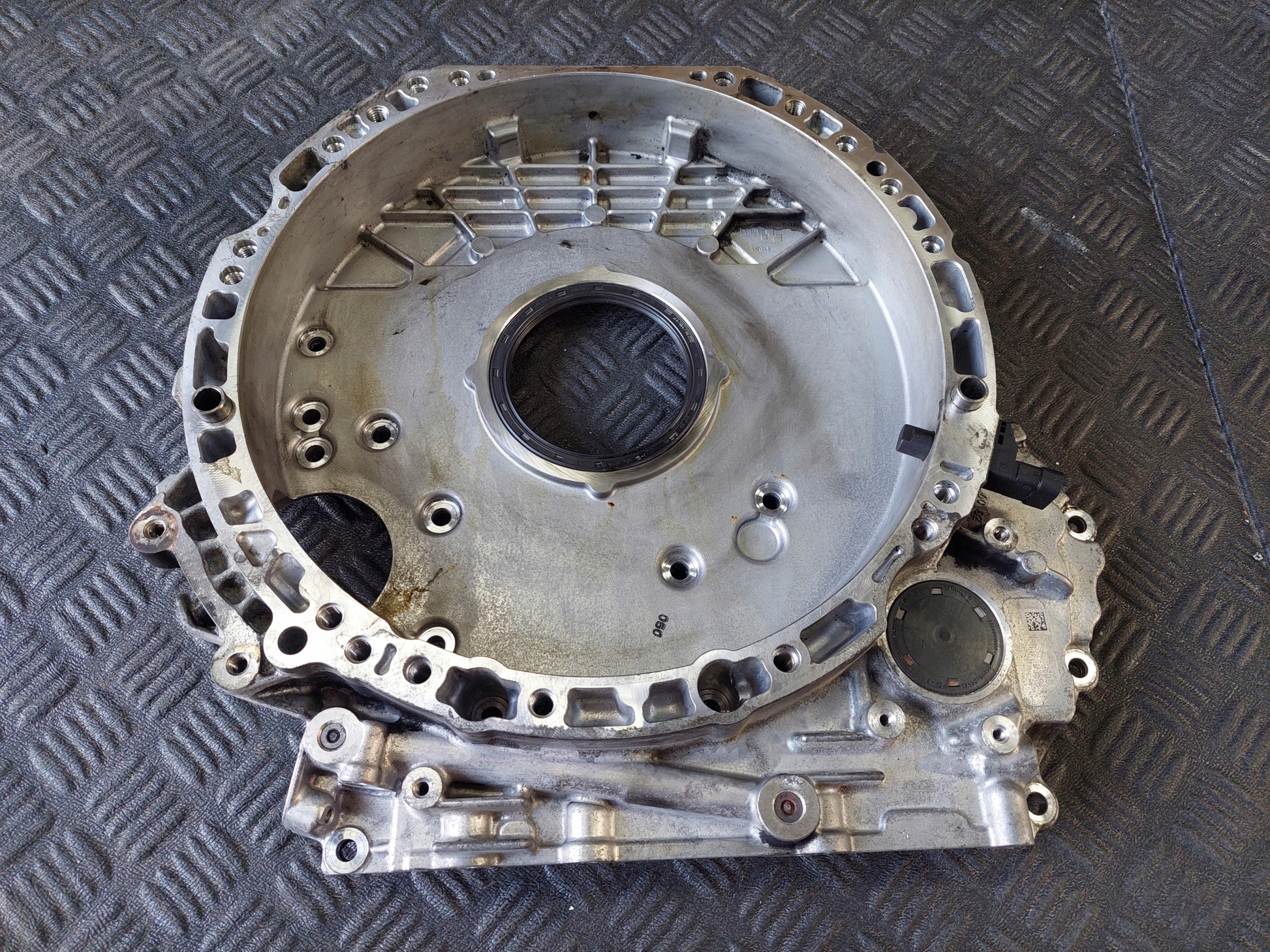 Couvercle carter distribution A6540106002 MERCEDES E 220 D W213 S213 2.0 D