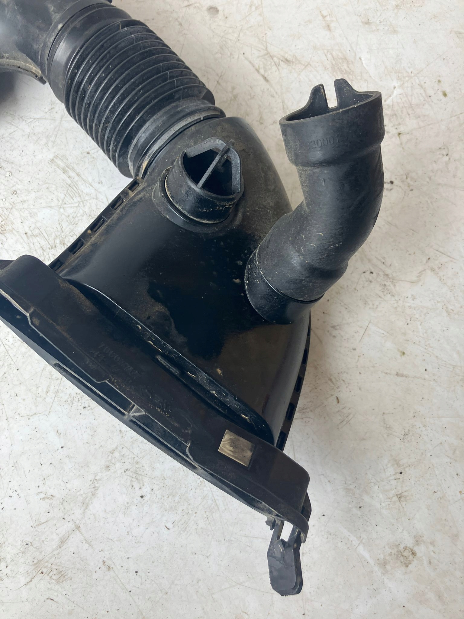 pipe air hose MERCEDES E W213