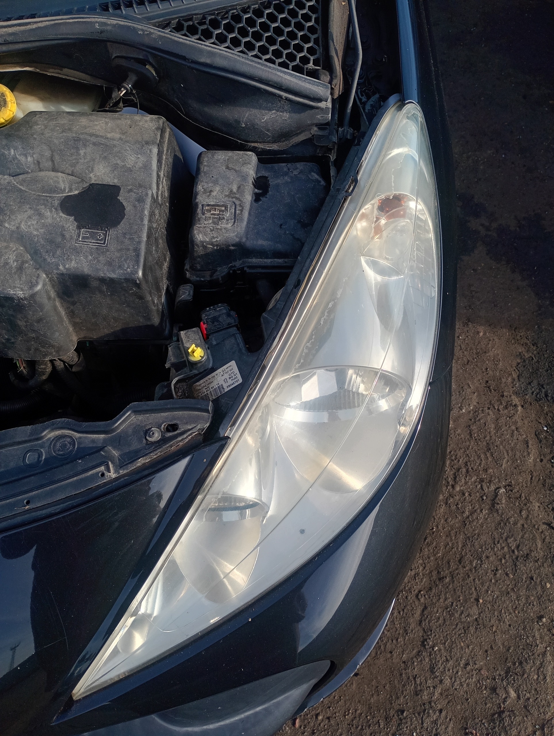 Reflektor light left front front Peugeot 207 06-13