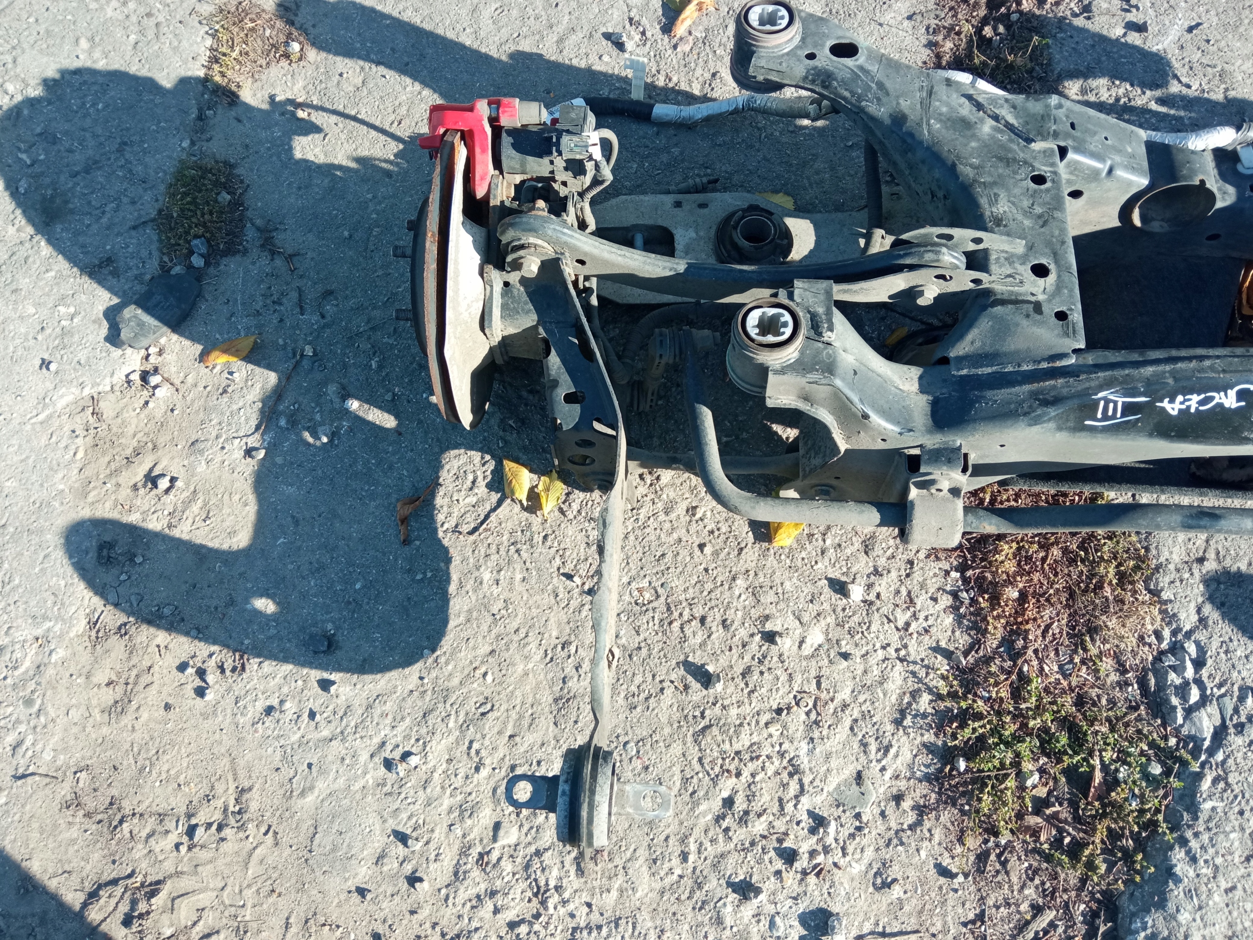 FORD KUGA MK3 SANKI ZWROTNICA ZAWIESZENIE TYŁ Producent części Ford OE