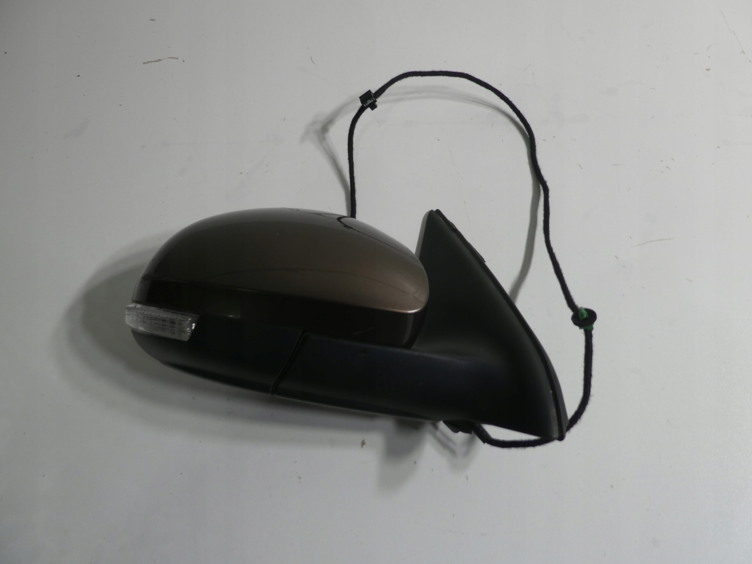 VW TIGUAN mirror right 5N0857934 6PIN