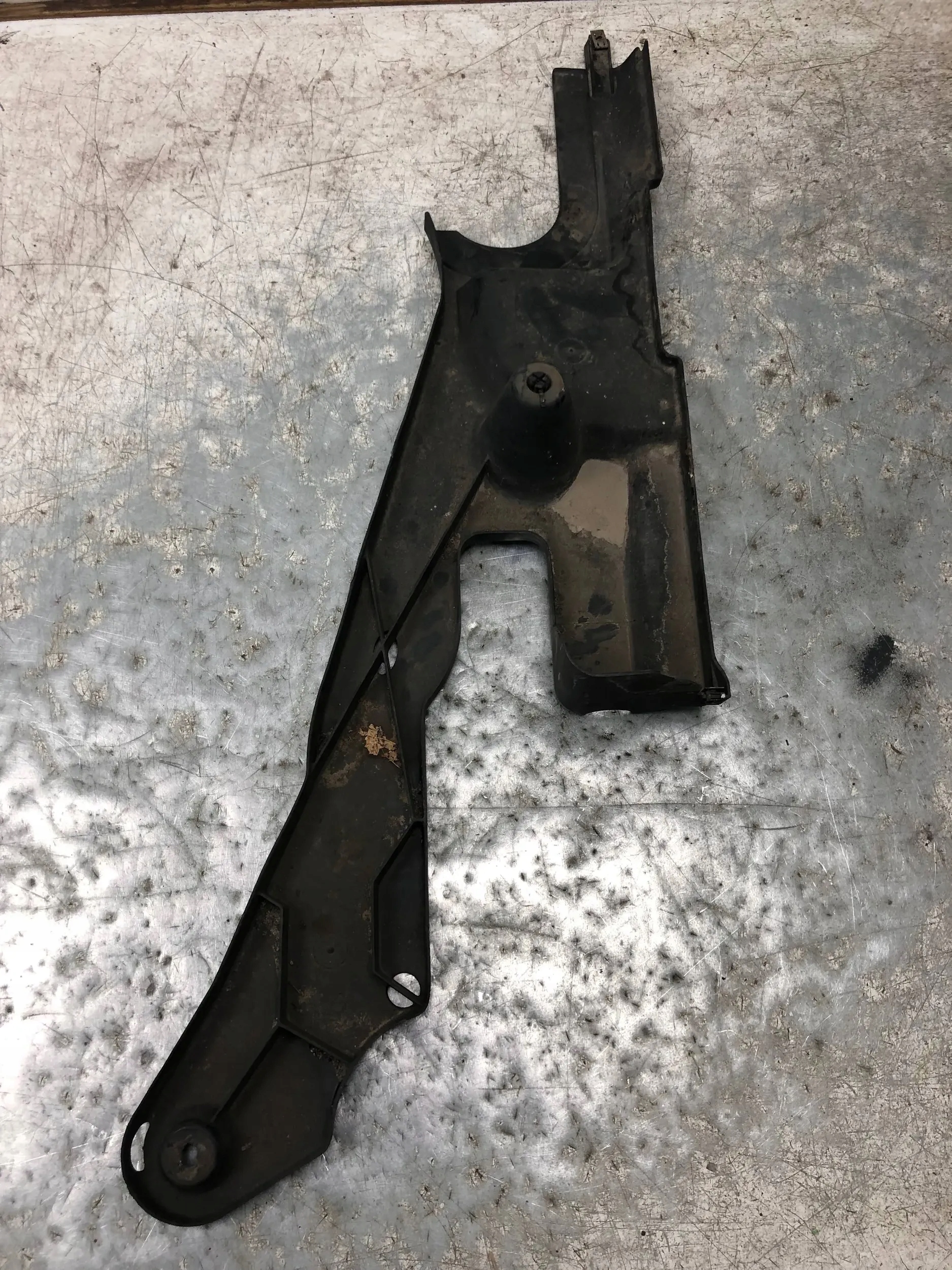 cover chassis VW PASSAT CC LIFT 3C0825102B