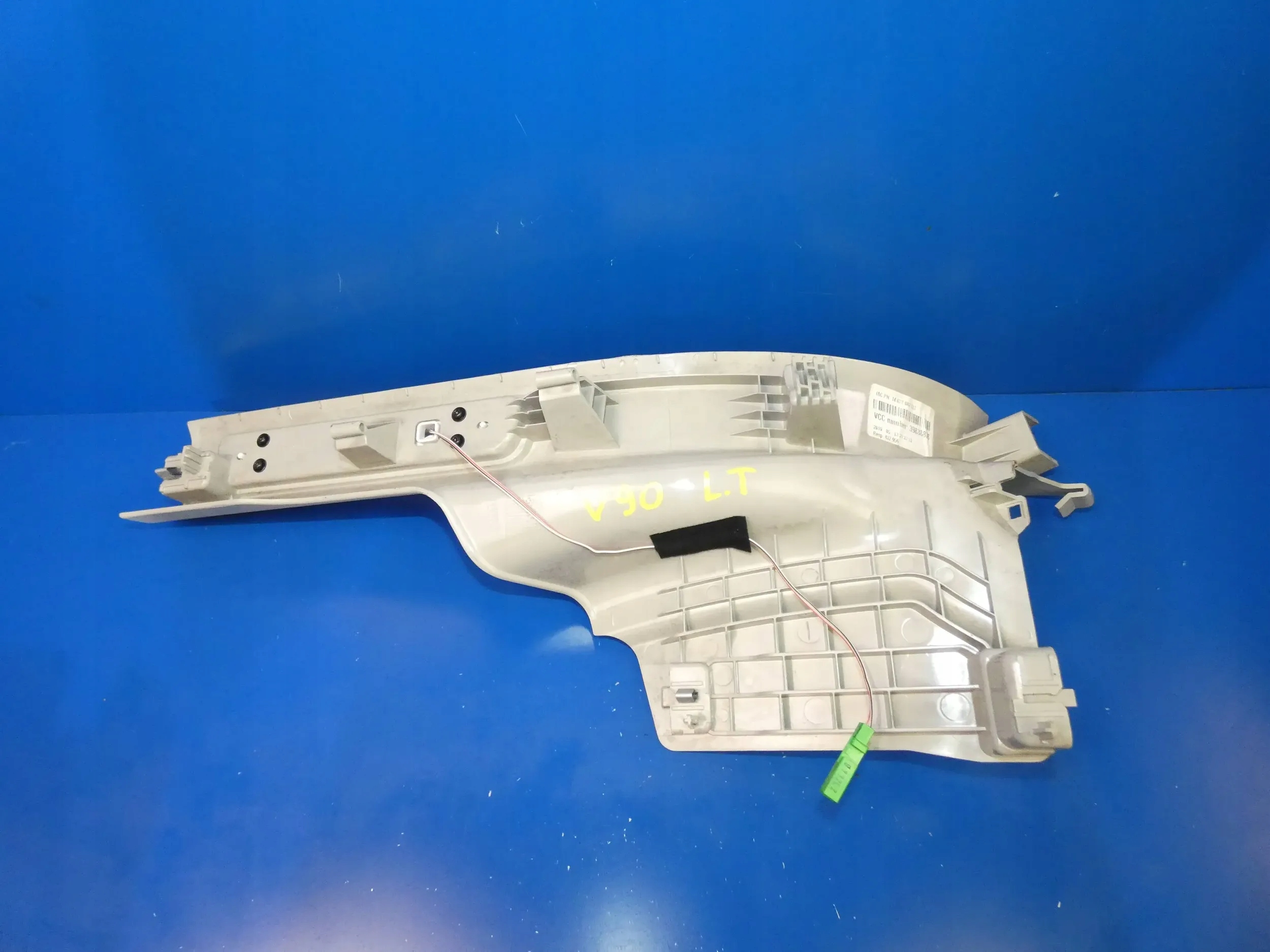 VOLVO V90 II cap threshold moulding LED left rear part