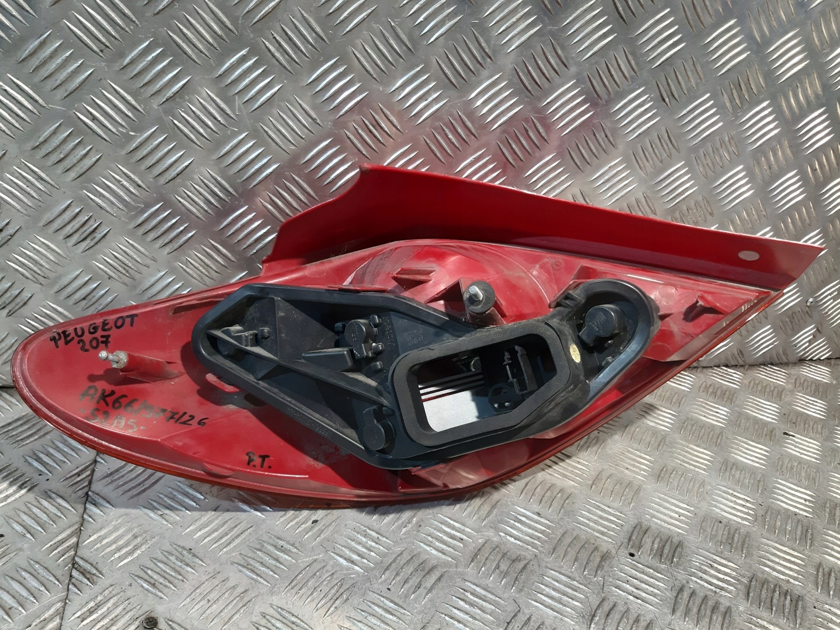 PEUGEOT 207 light right rear right rear part 9649986580