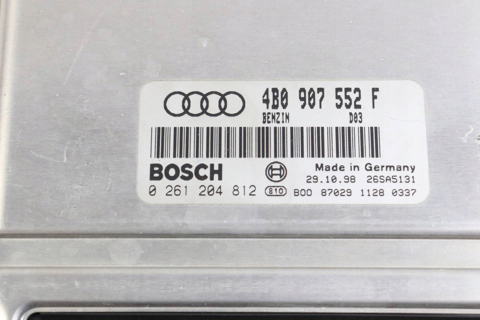 AUDI A6 C5 module control unit of the engine 2.4 V6 4B0907552F 0261204812