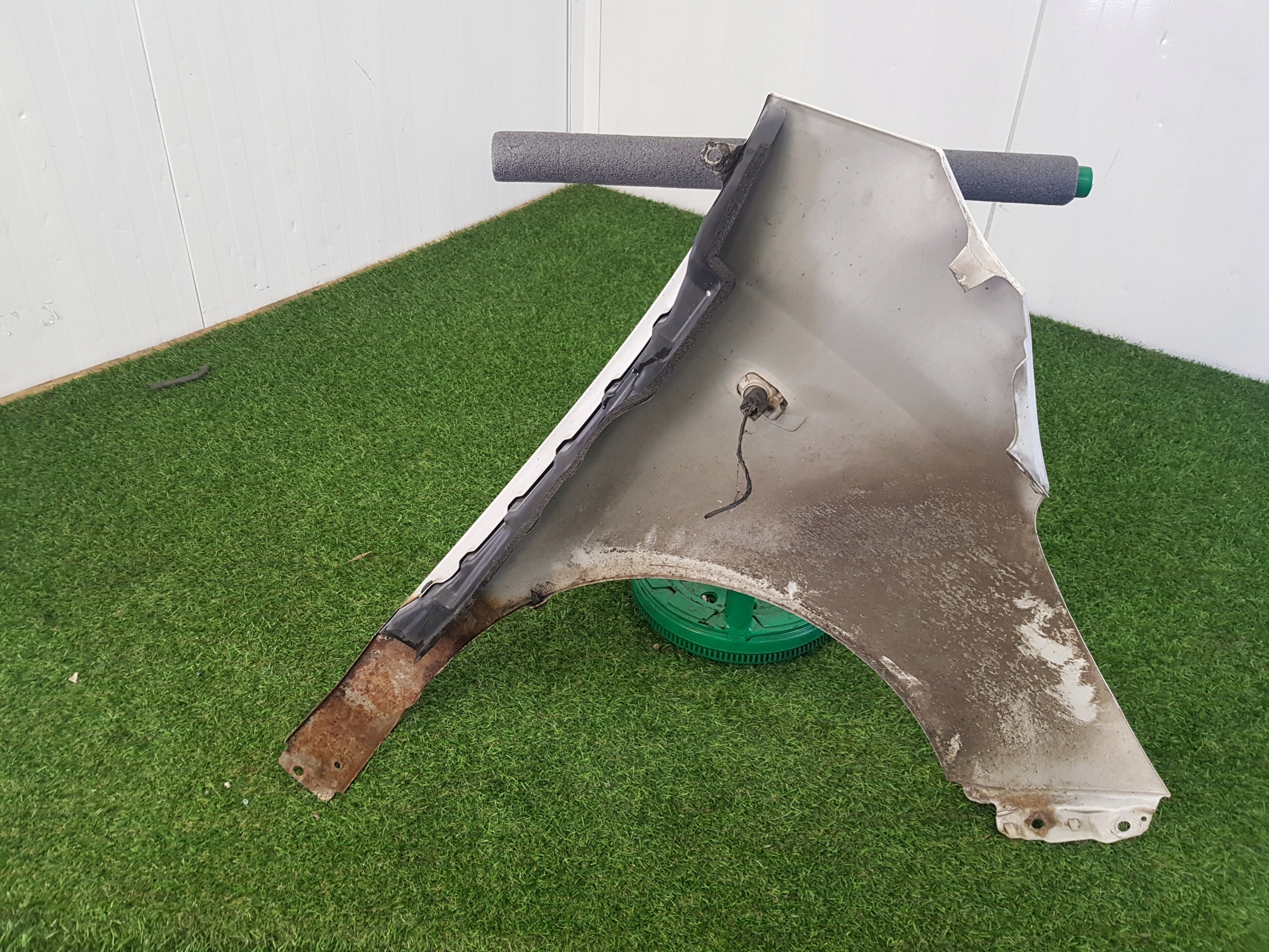 fender left front HYUNDAI I10