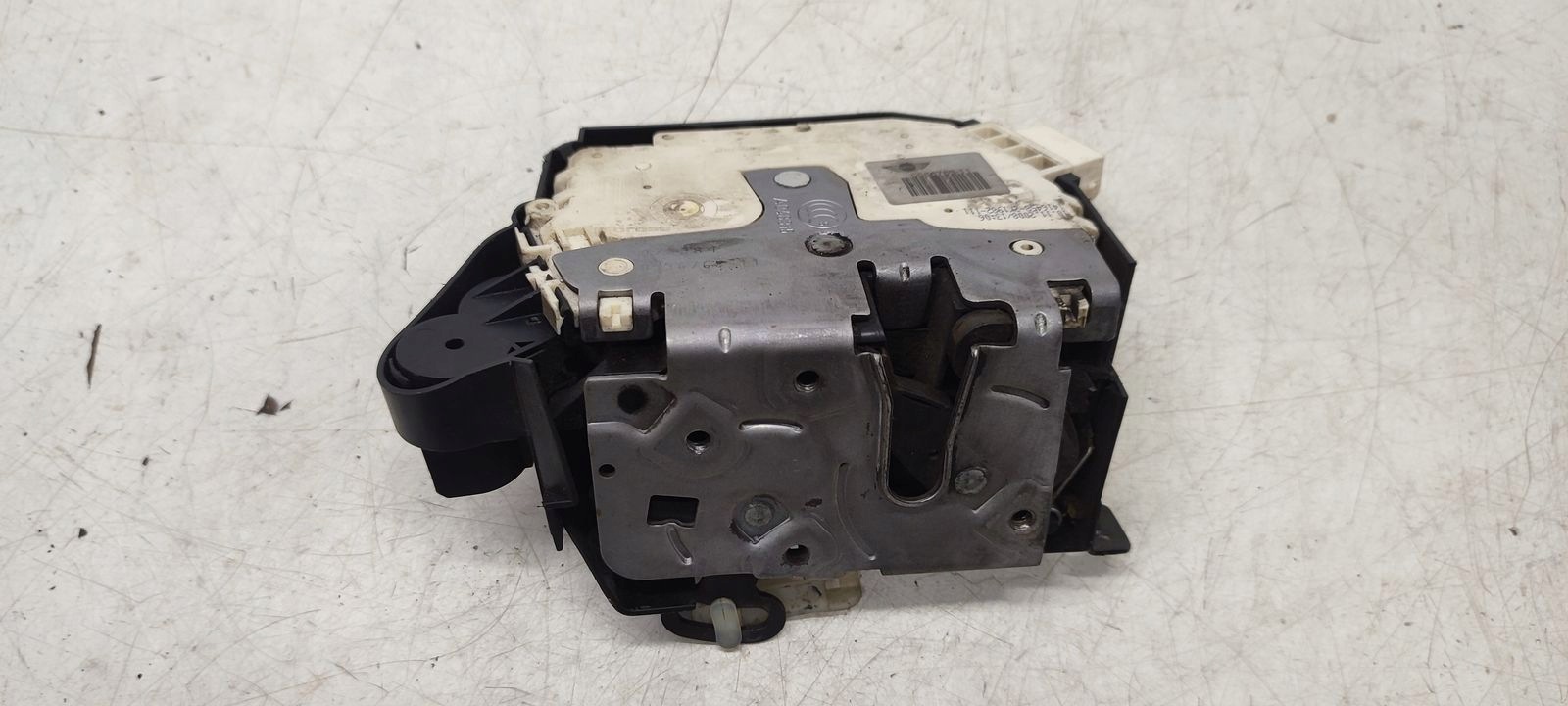 lock door front front left Mini Cooper S R56