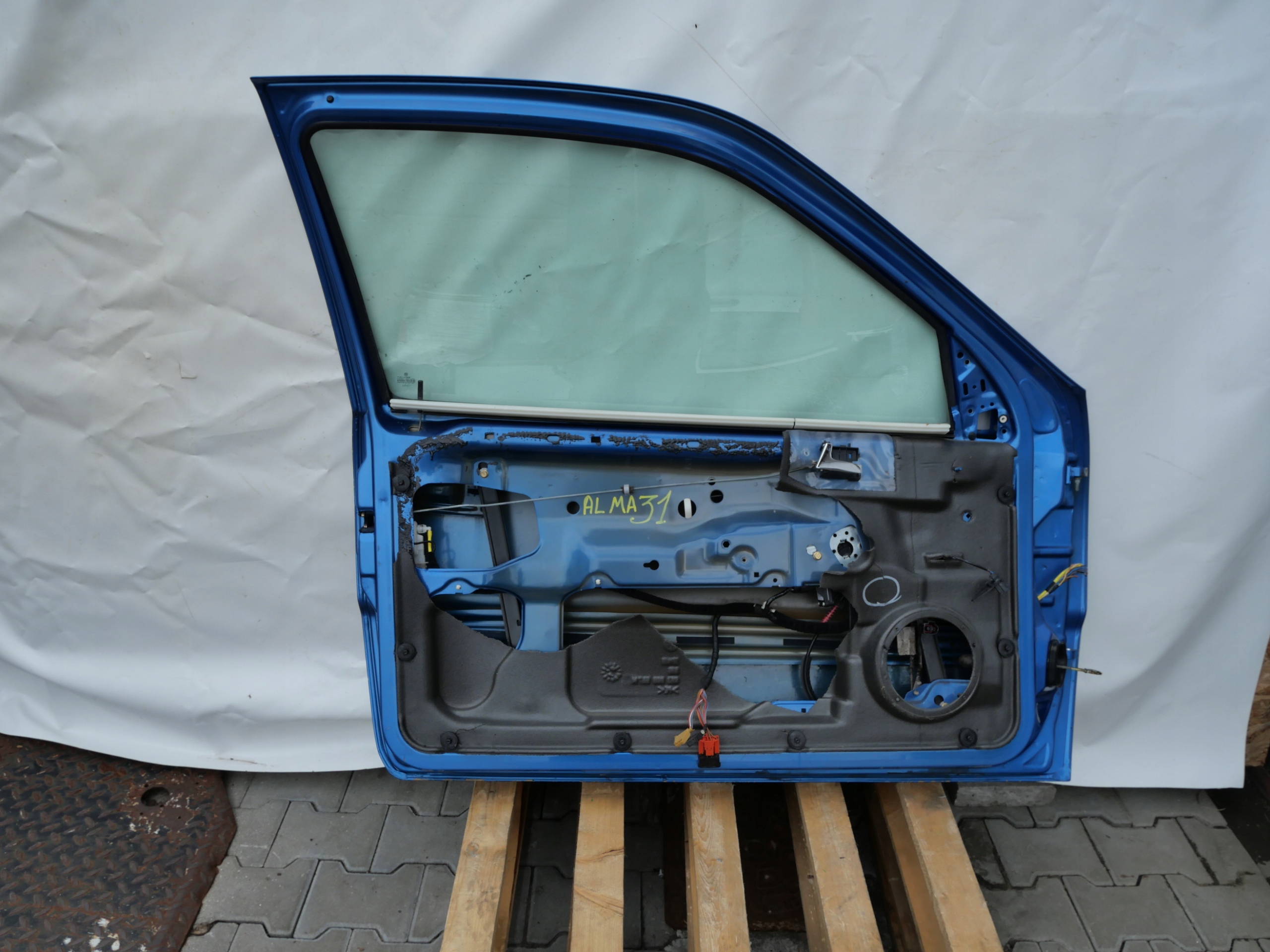 VW POLO 6N door front left
