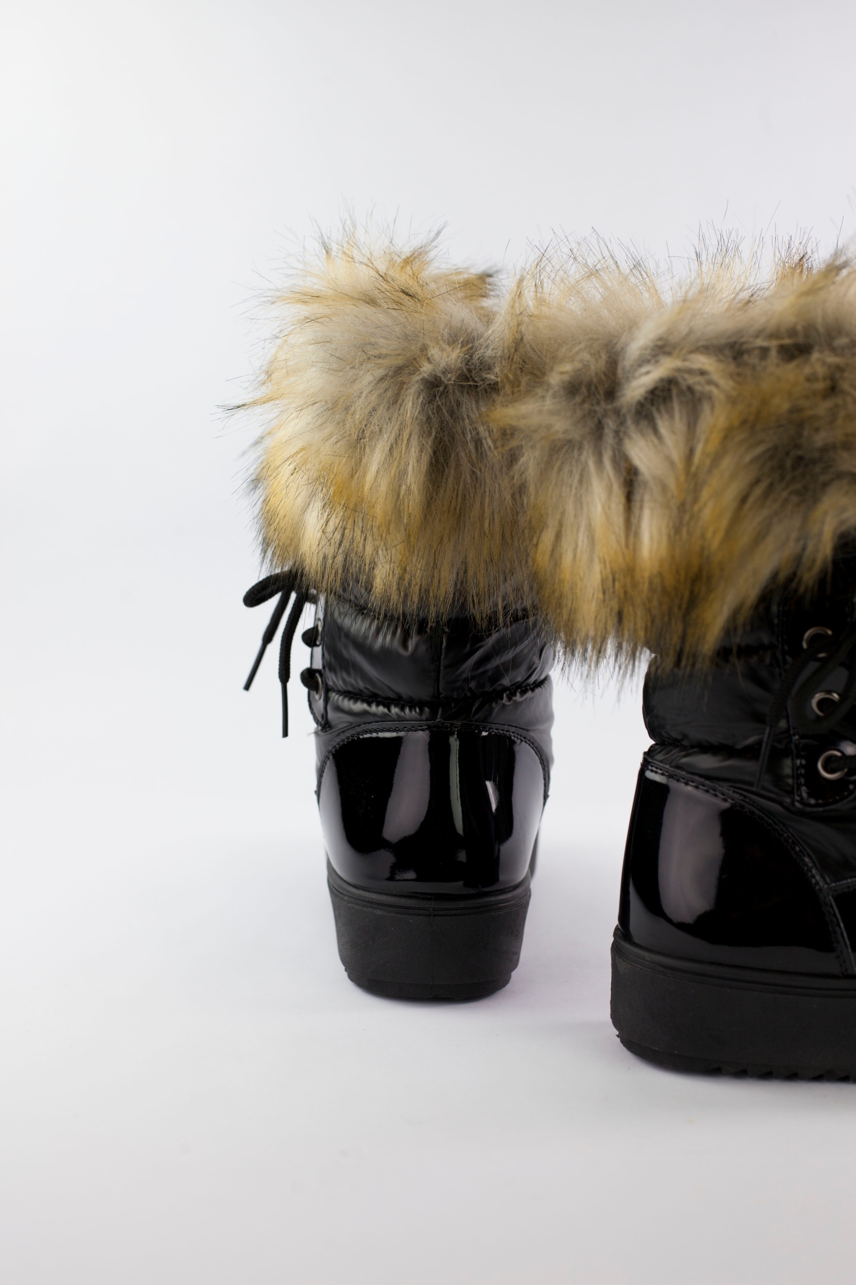 ŚNIEGOWCE botki TRAPERY kozaki FUTRO (38) Marka inna